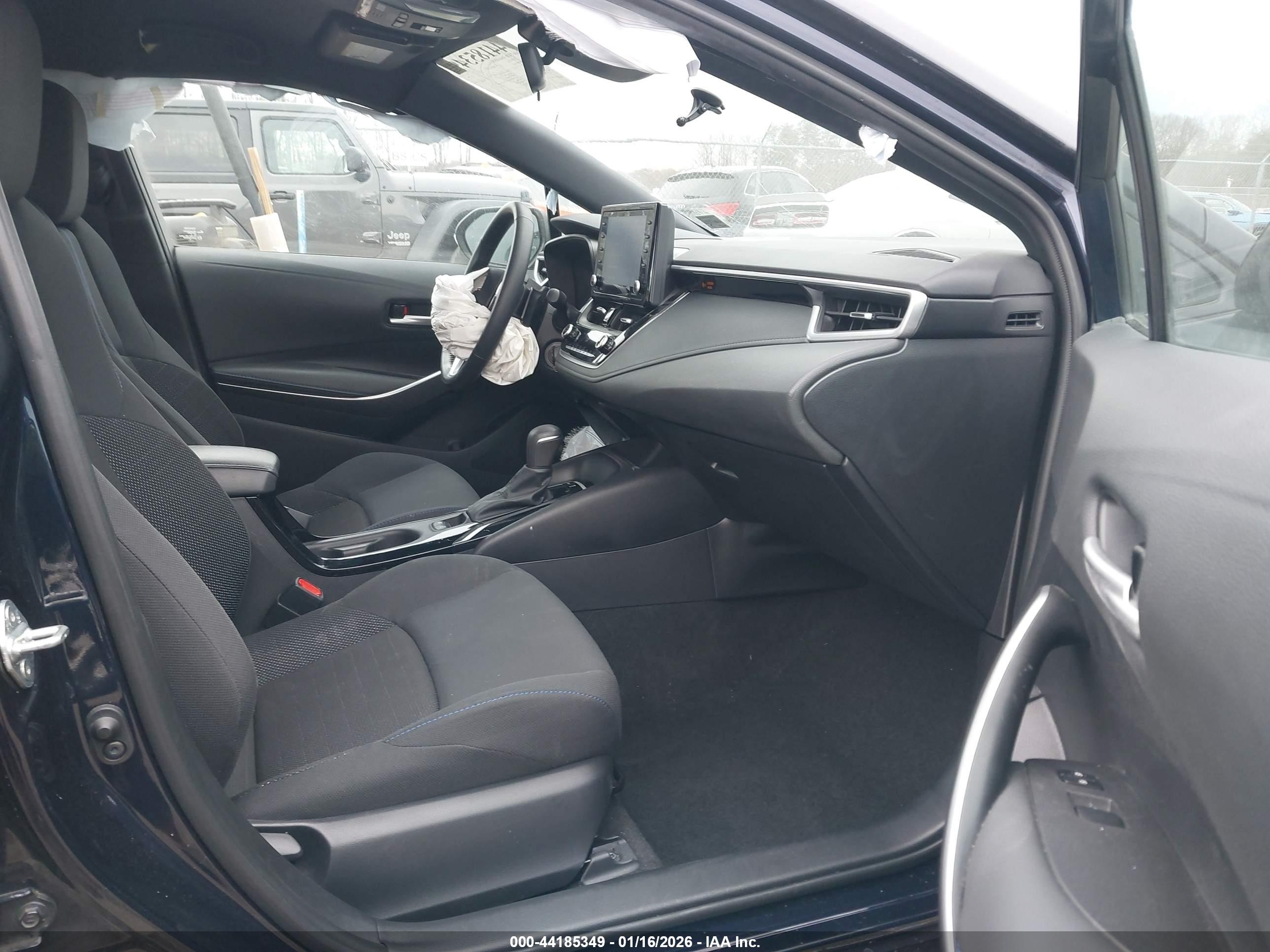 TOYOTA COROLLA image 5