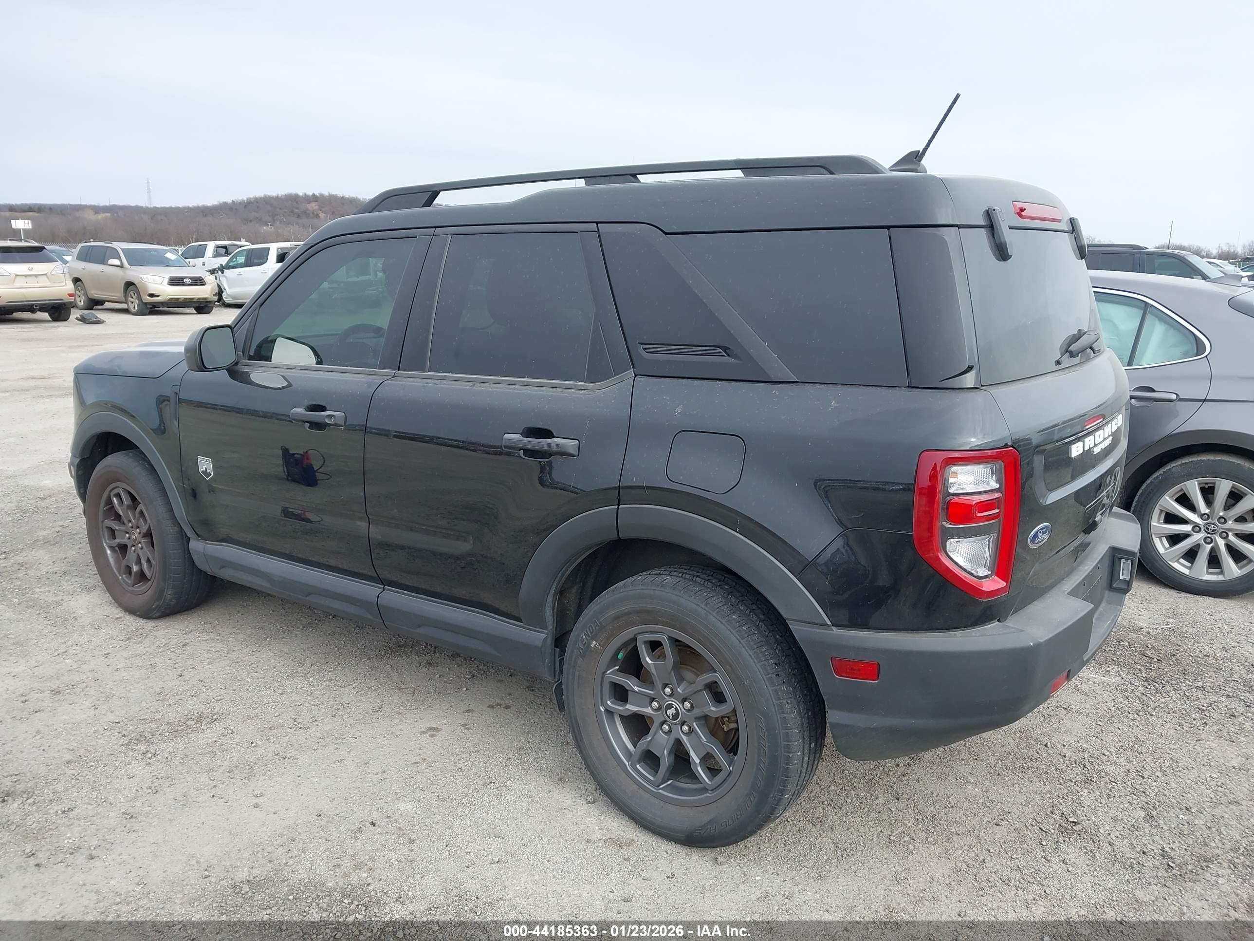 FORD BRONCO image 3