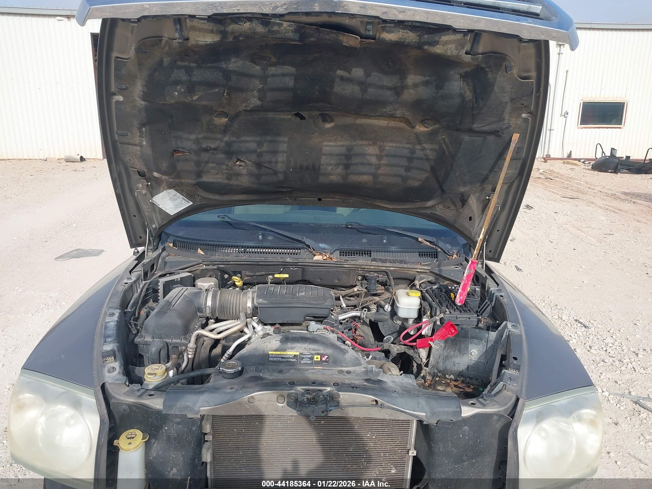 DODGE DAKOTA image 10