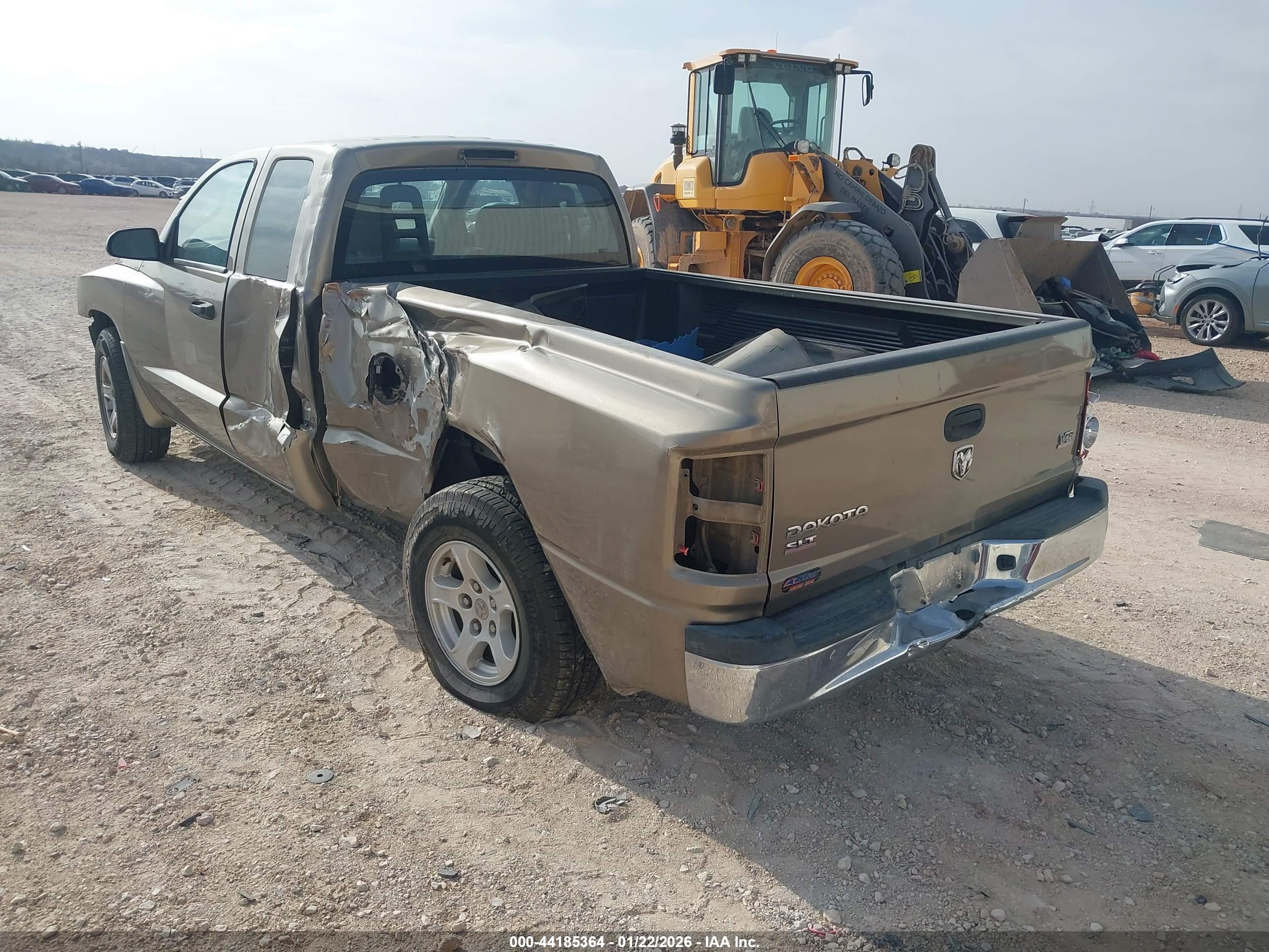 DODGE DAKOTA image 3