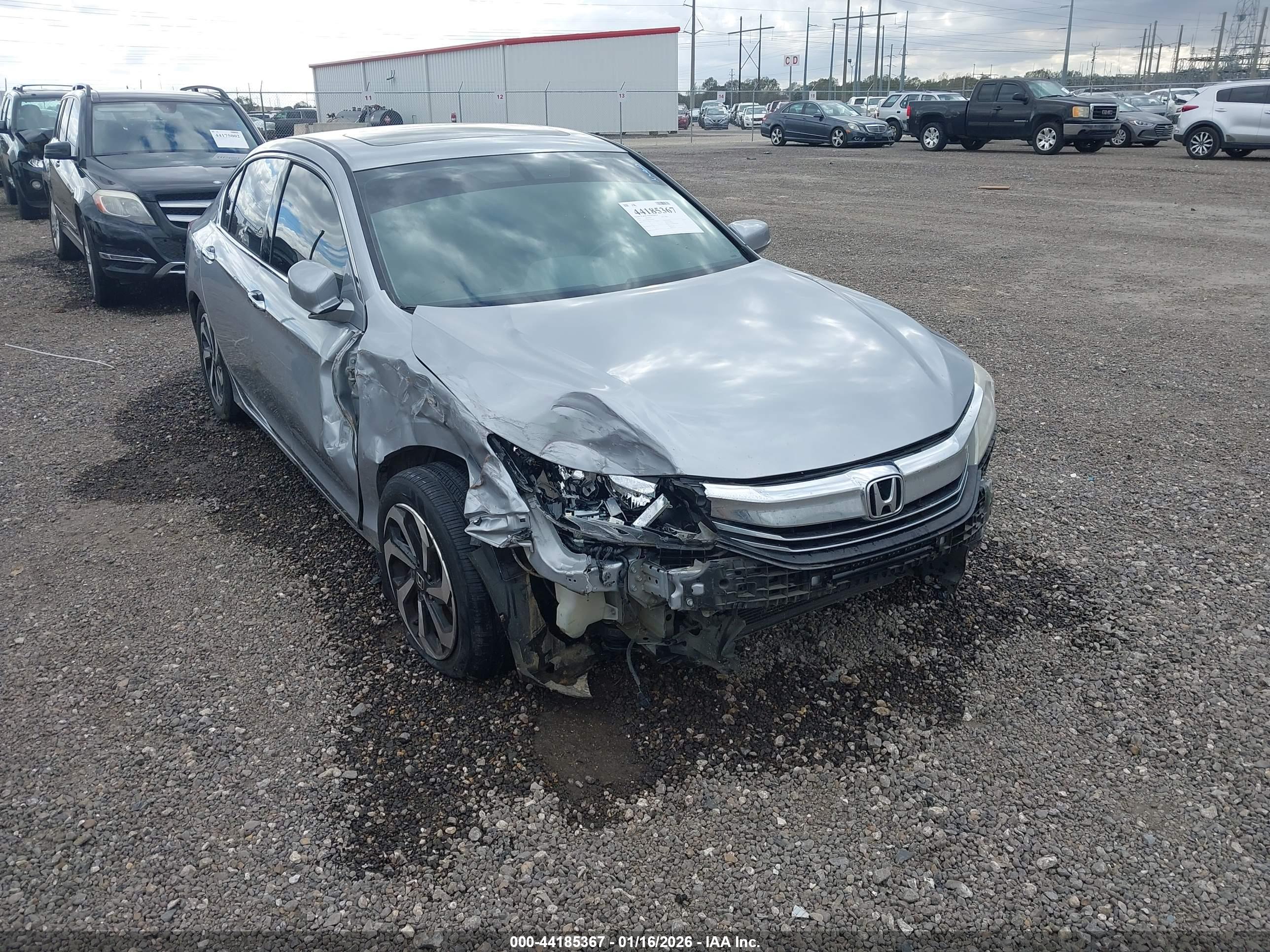 HONDA ACCORD image 6