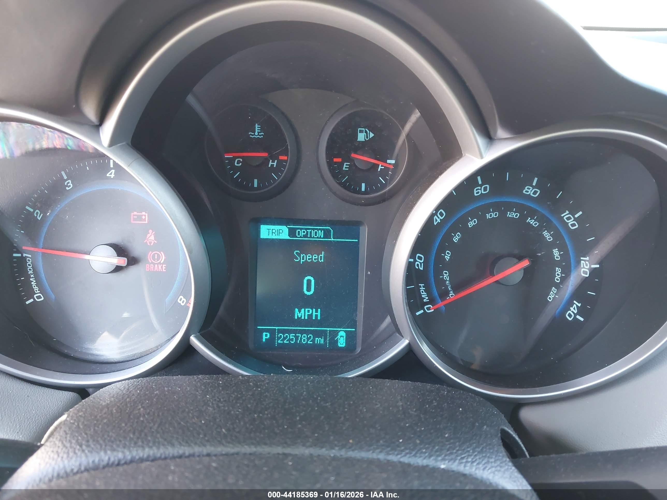 CHEVROLET CRUZE image 7