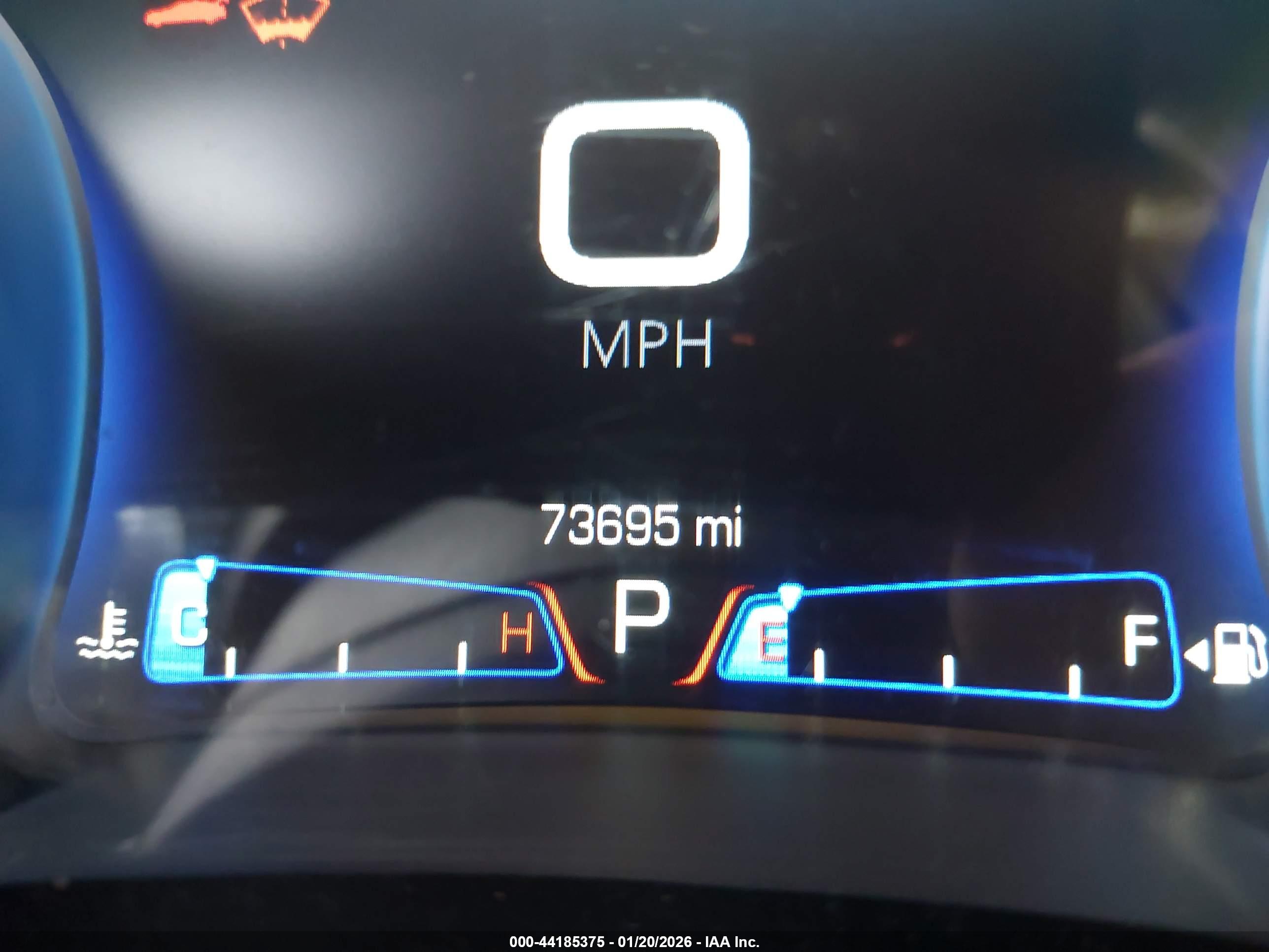 CHRYSLER 300 image 7