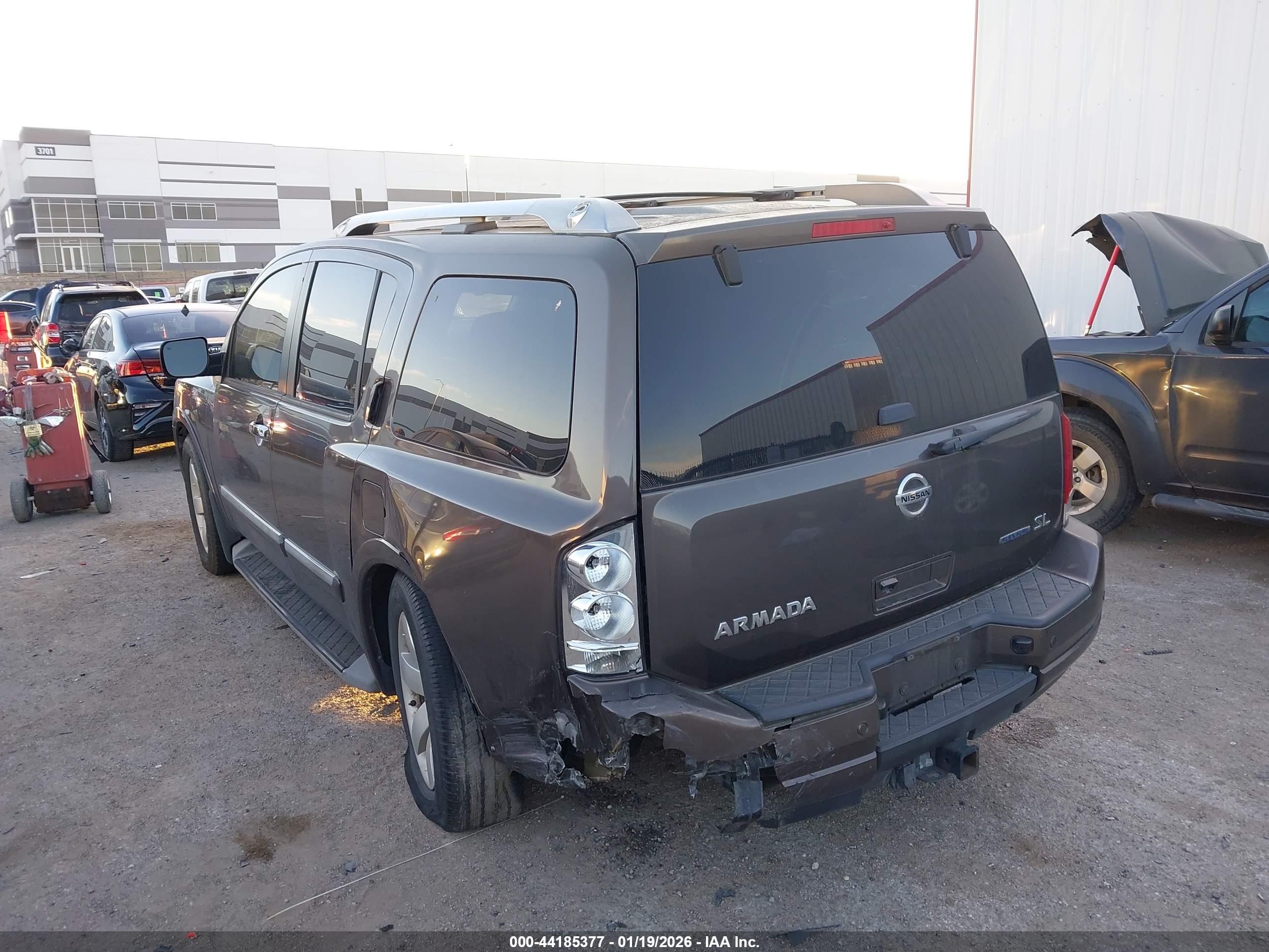 NISSAN ARMADA image 3