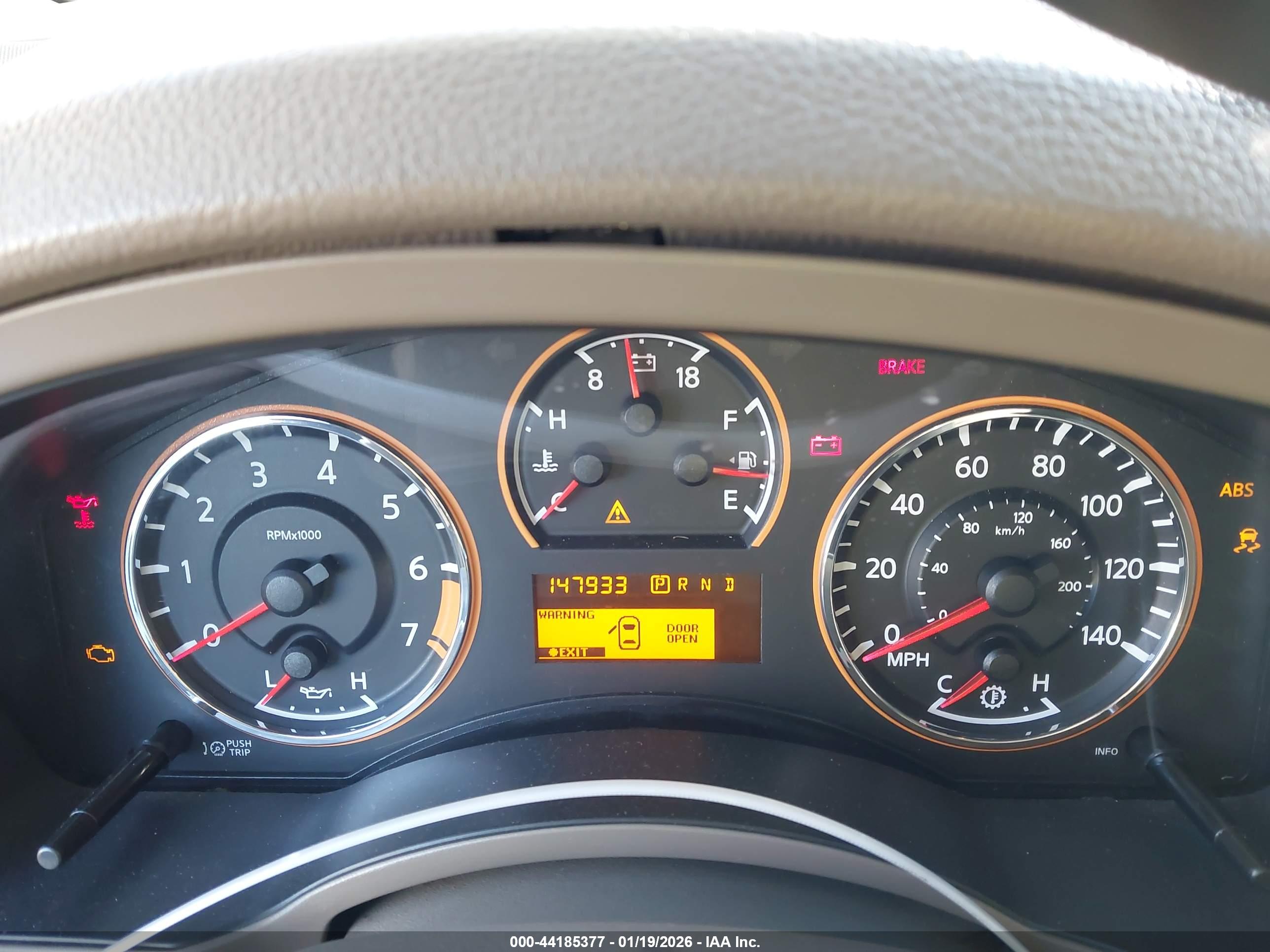 NISSAN ARMADA image 7