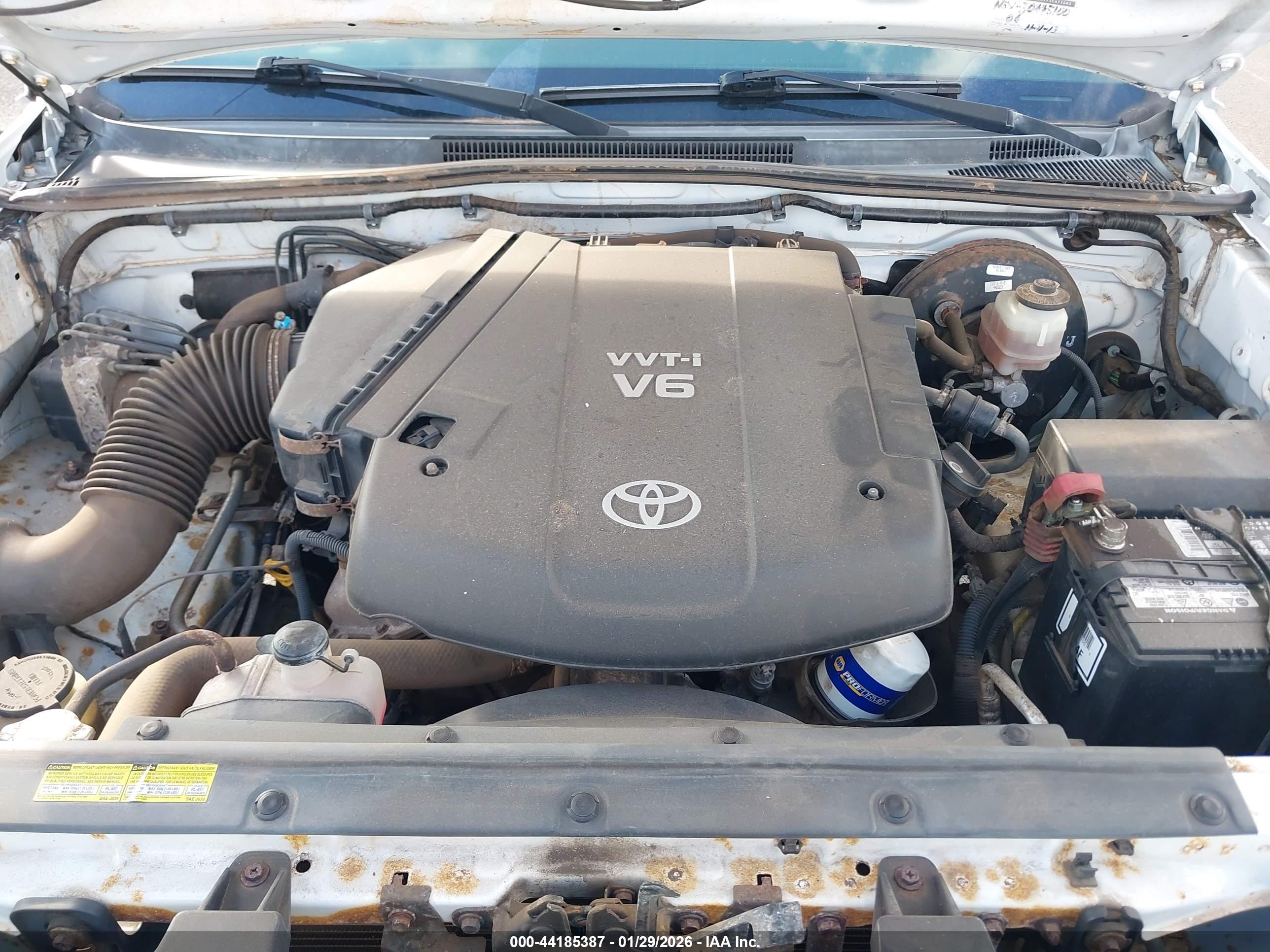 TOYOTA TACOMA image 10