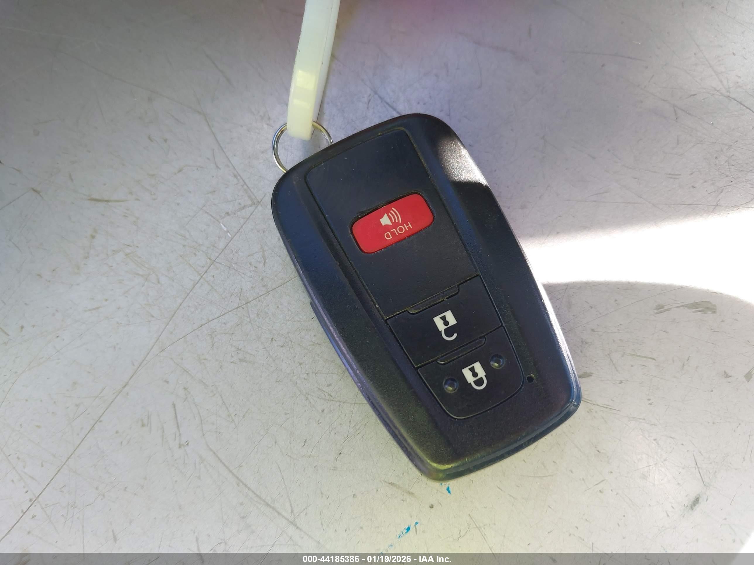 TOYOTA PRIUS image 11