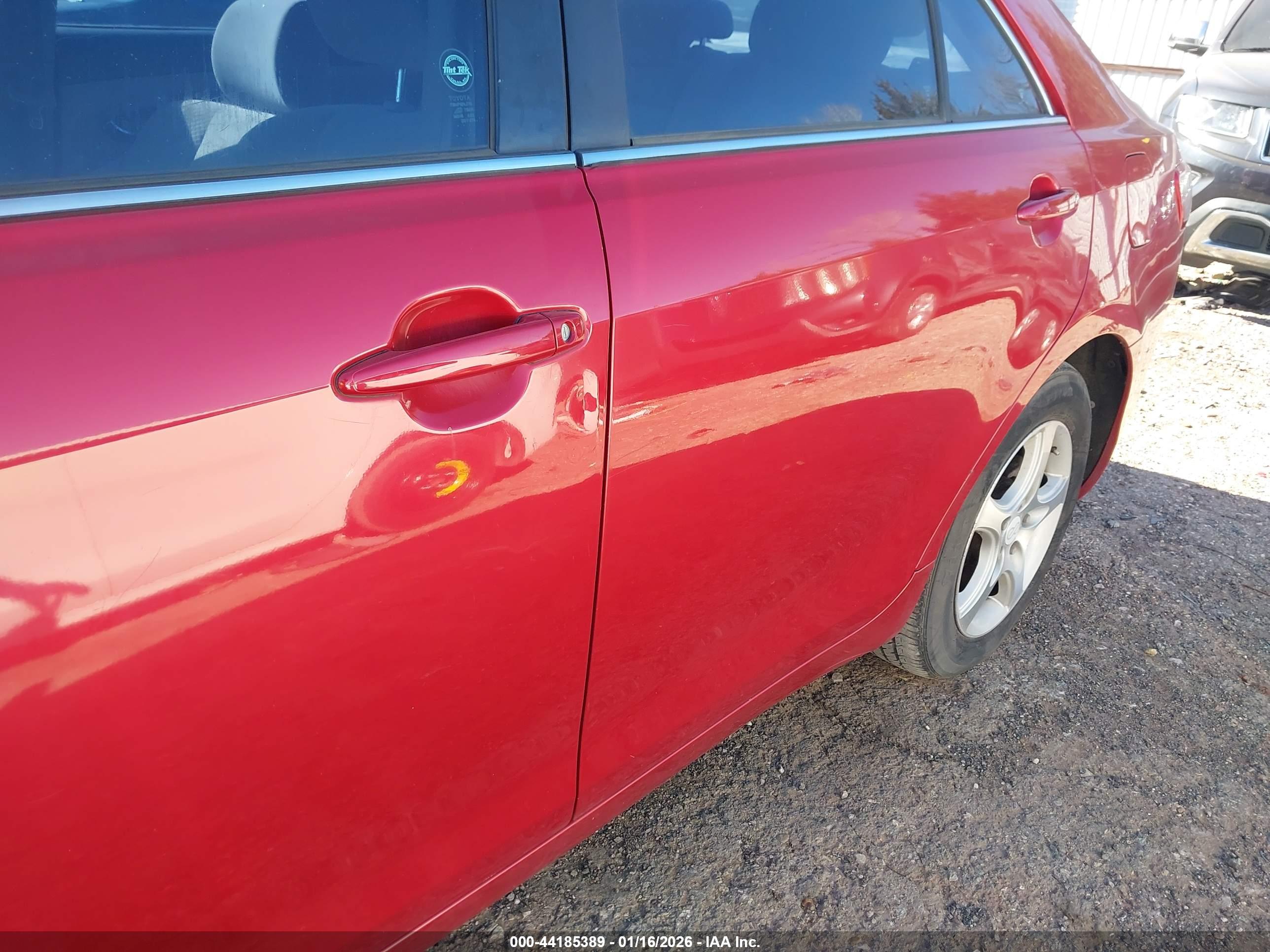 TOYOTA CAMRY image 6