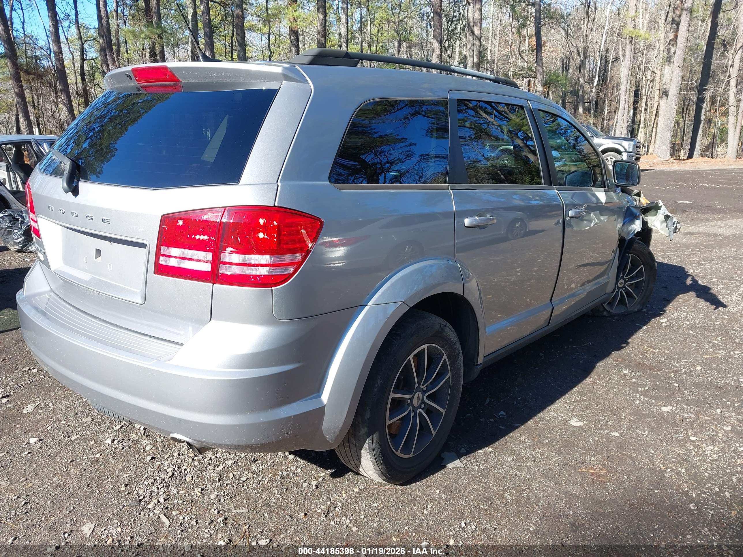 DODGE JOURNEY image 4