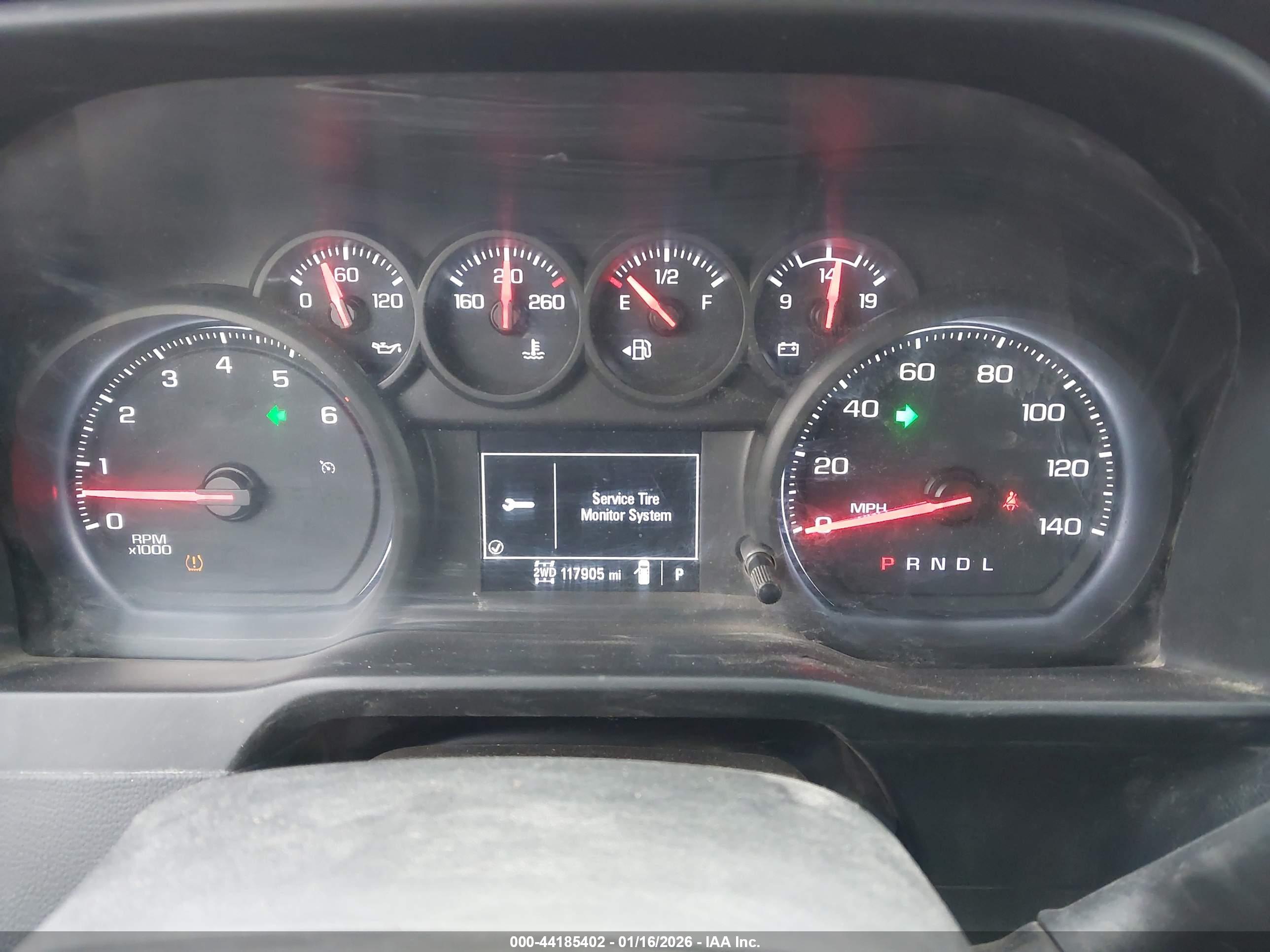 CHEVROLET SILVERADO image 6