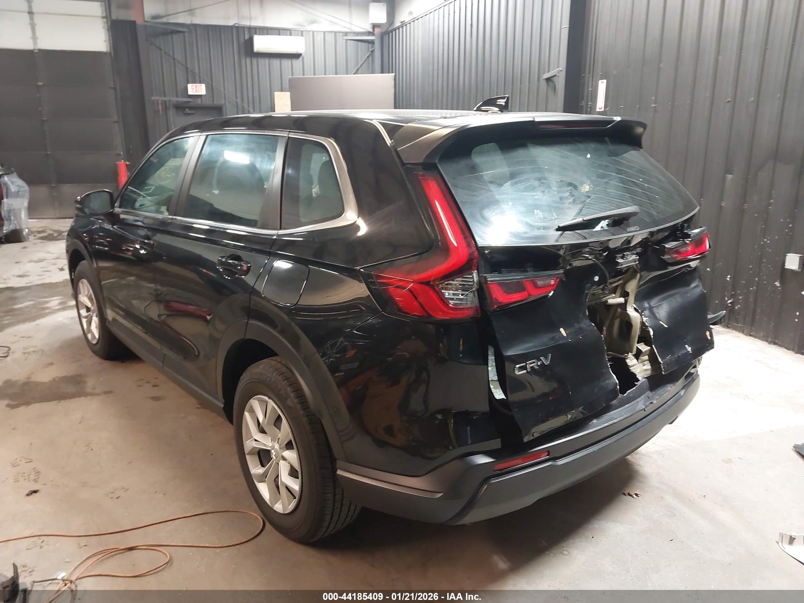 HONDA CR-V image 3