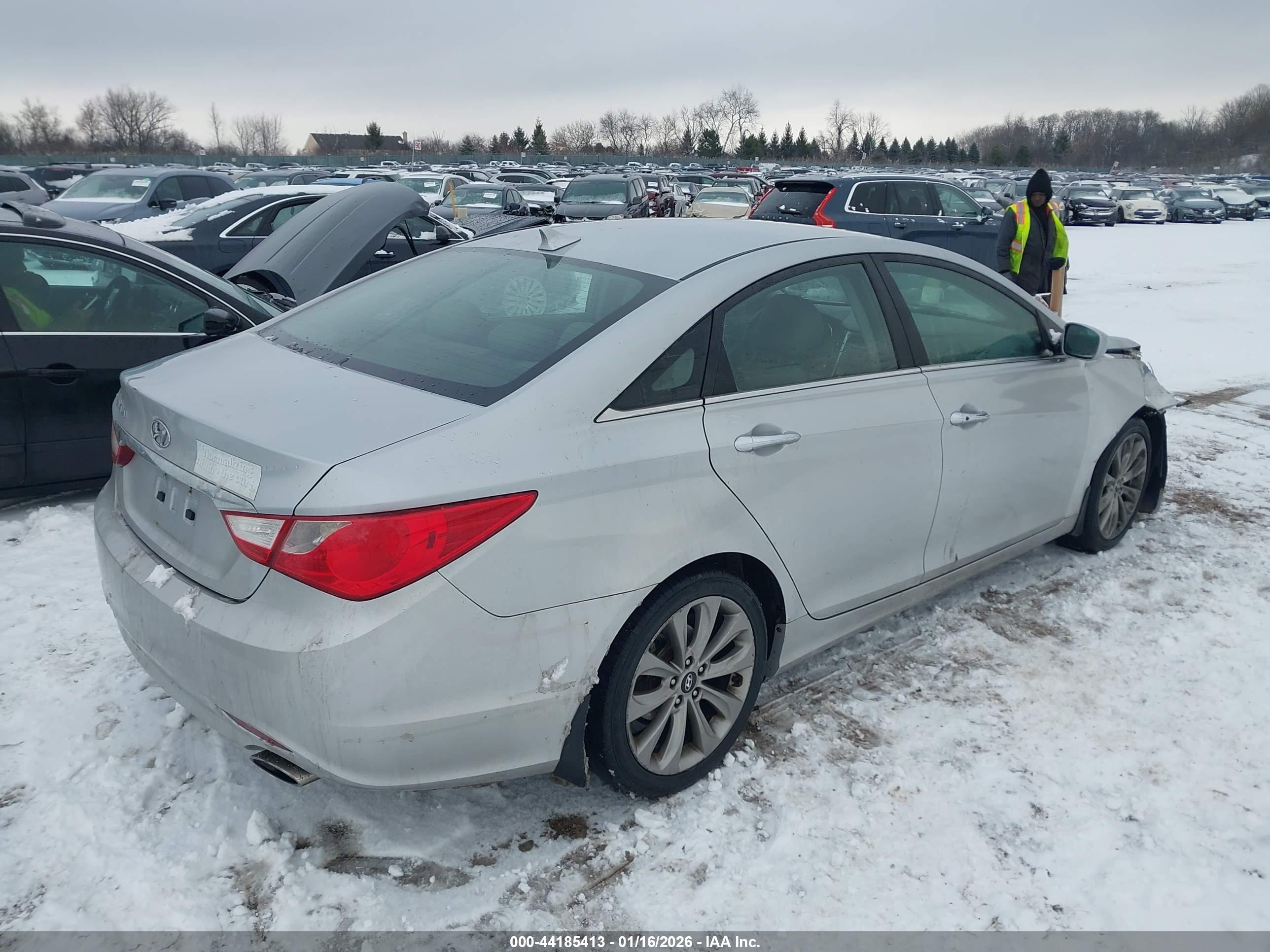 HYUNDAI SONATA image 4