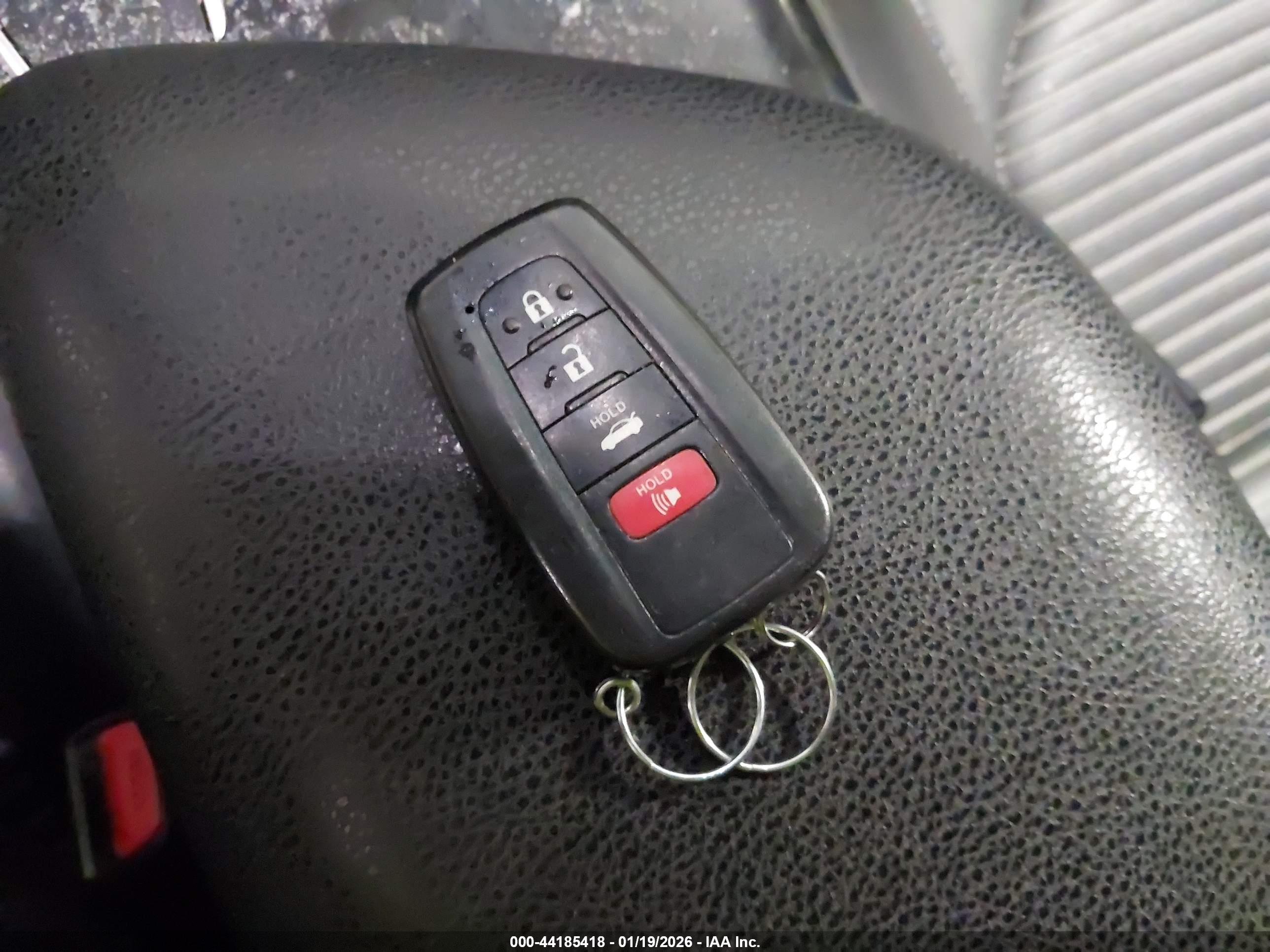 TOYOTA CAMRY image 11