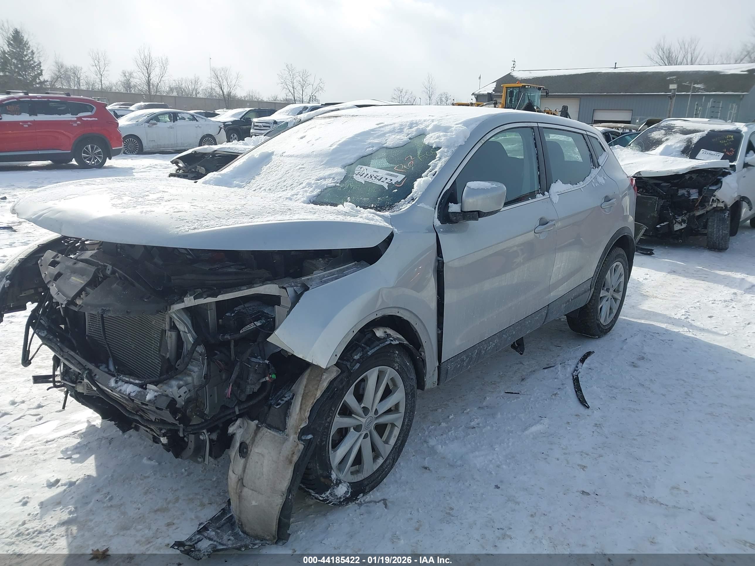 NISSAN ROGUE image 2