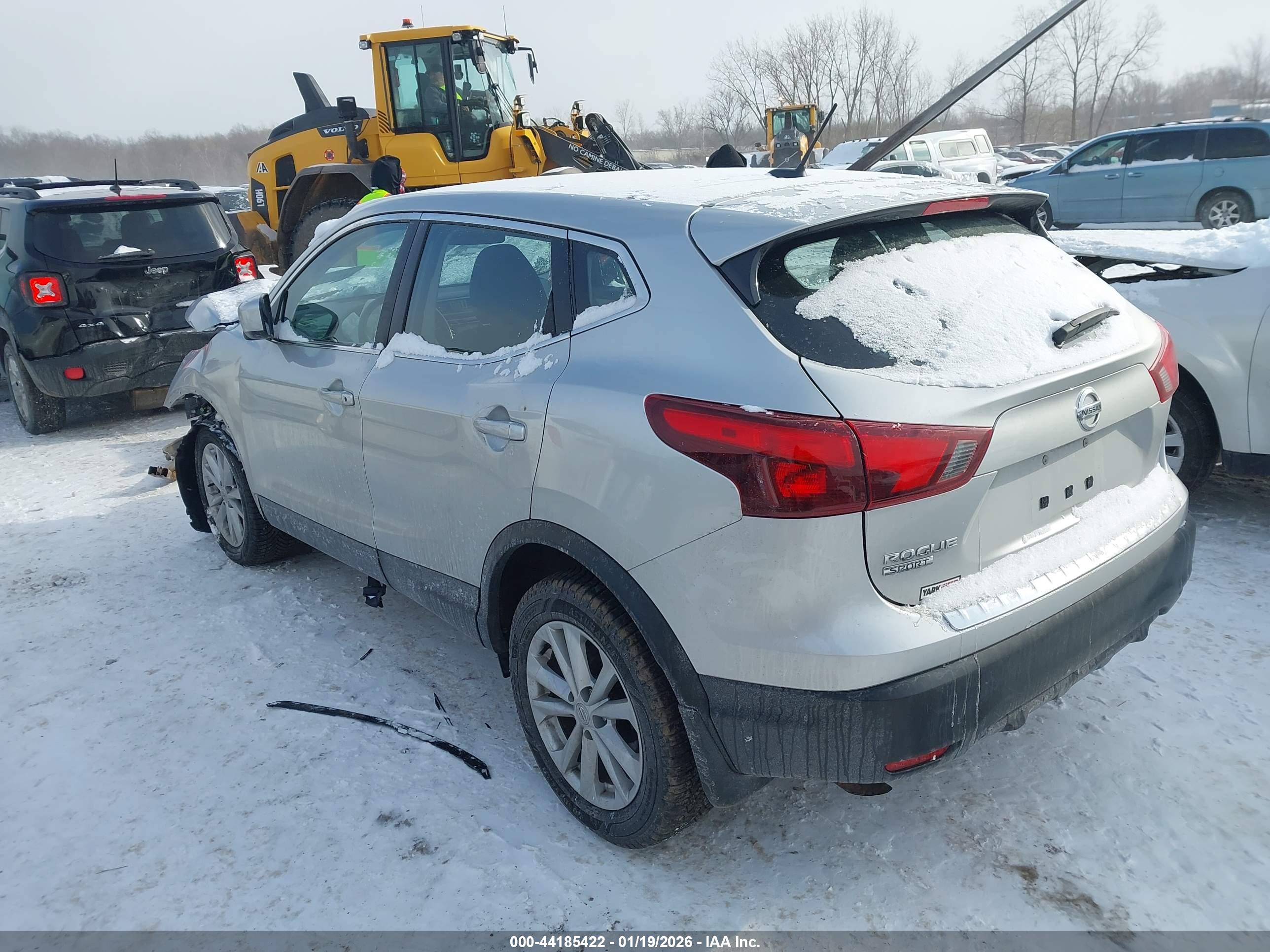 NISSAN ROGUE image 3