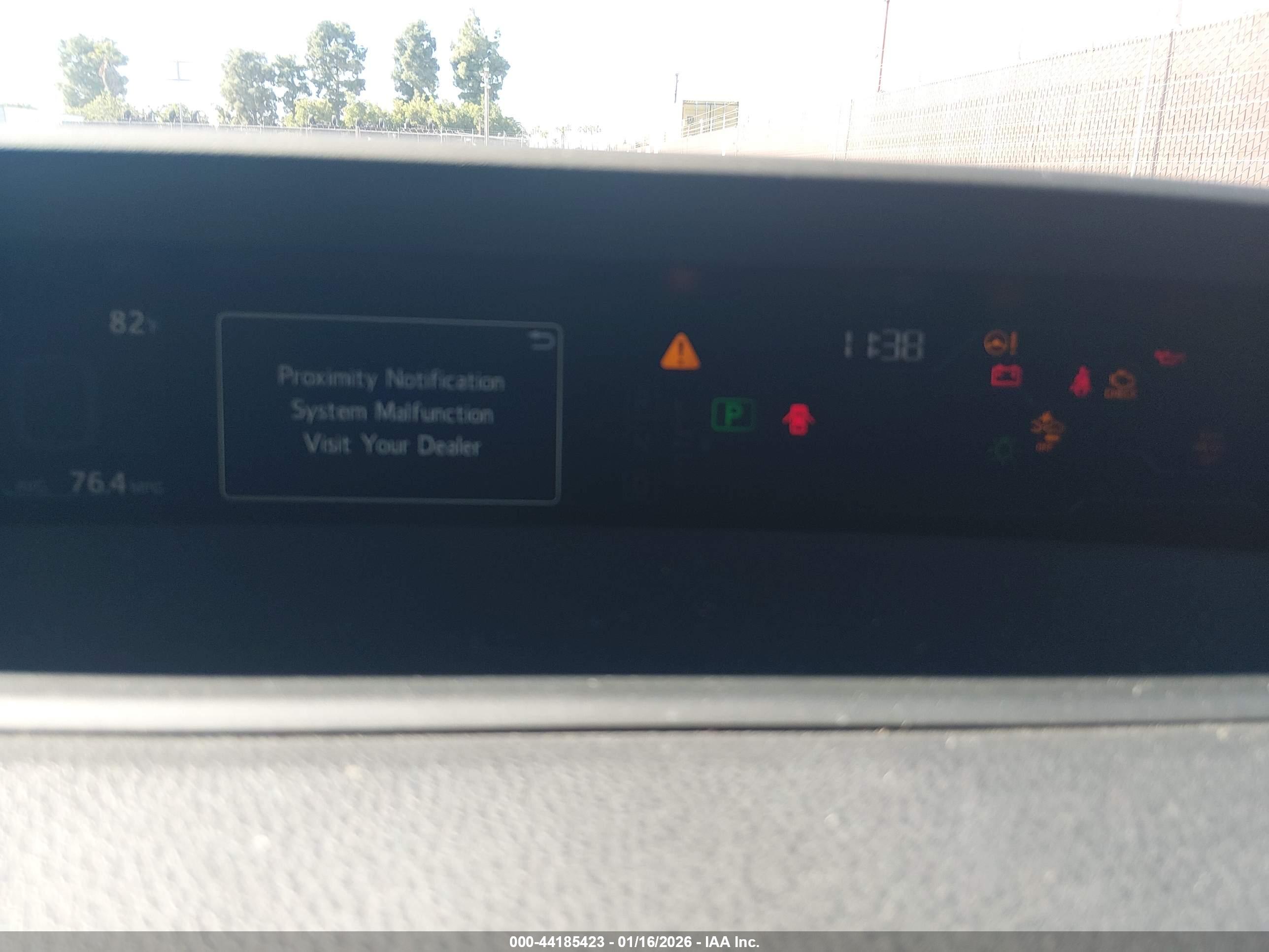 TOYOTA PRIUS image 7
