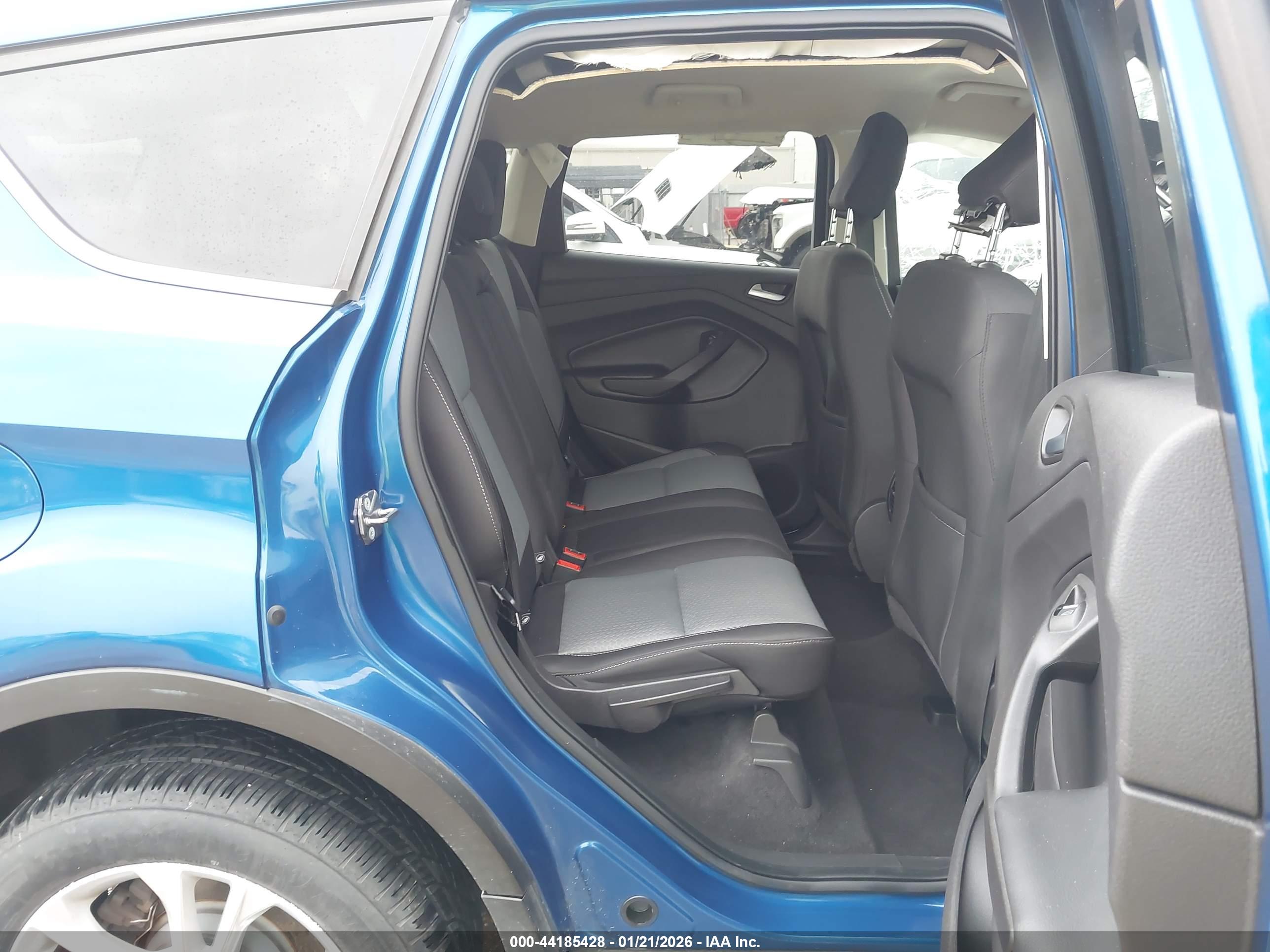 FORD ESCAPE image 8