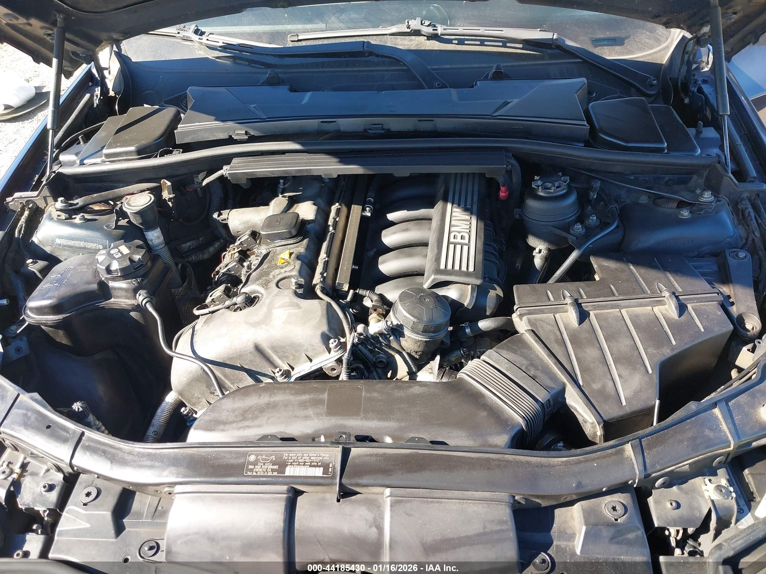 BMW 325I image 10