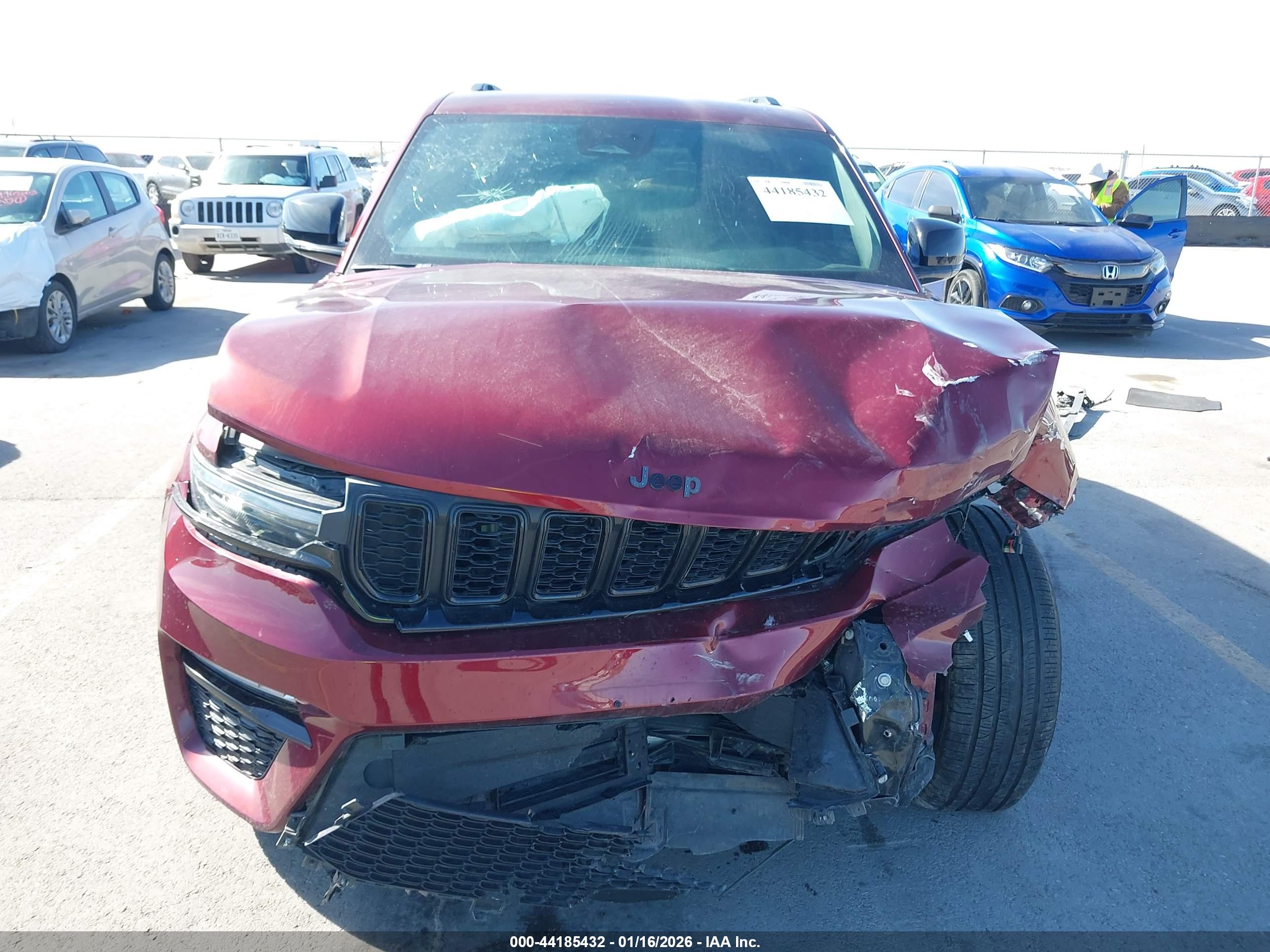 JEEP GRAND image 6