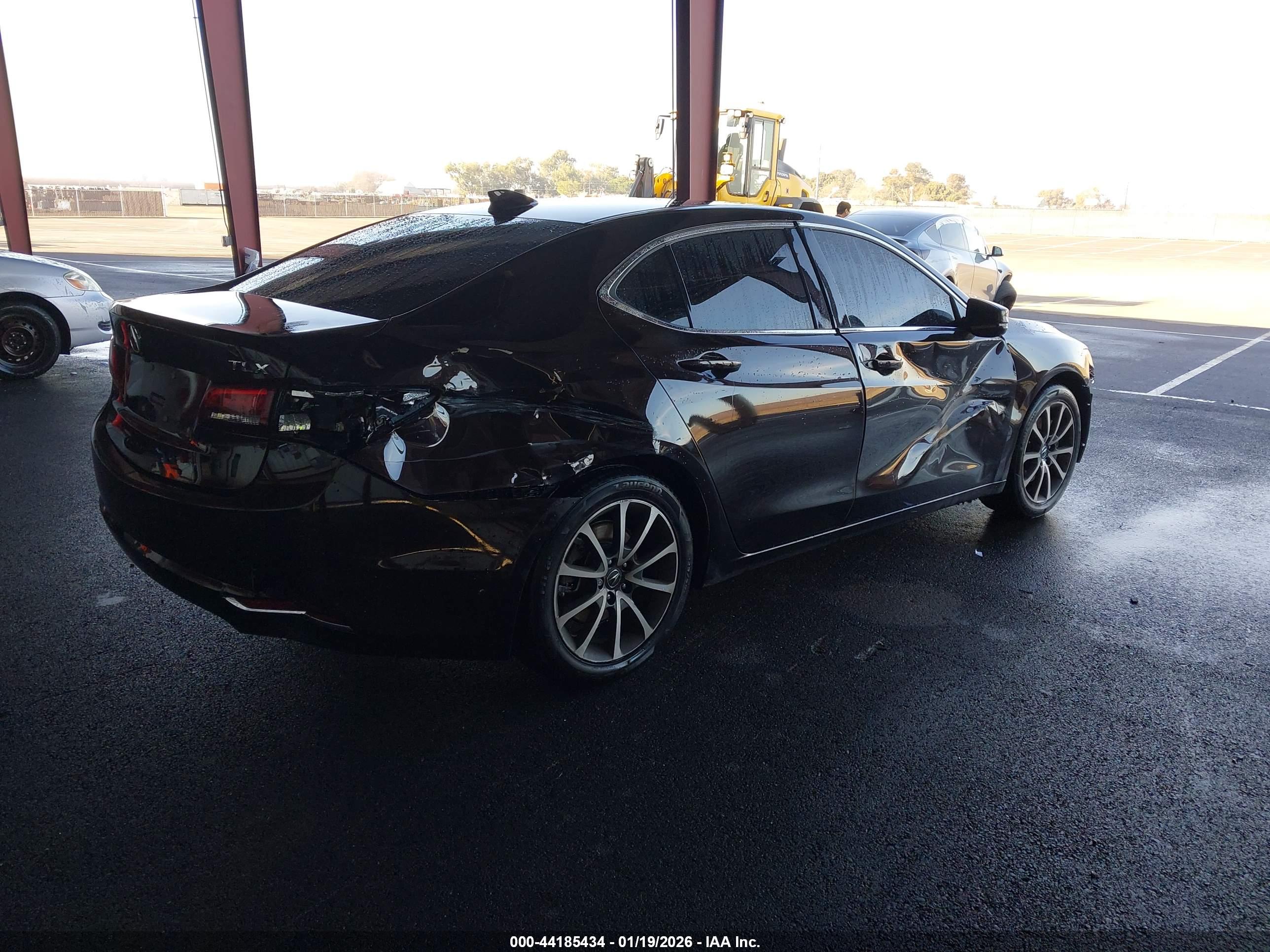 ACURA TLX image 4