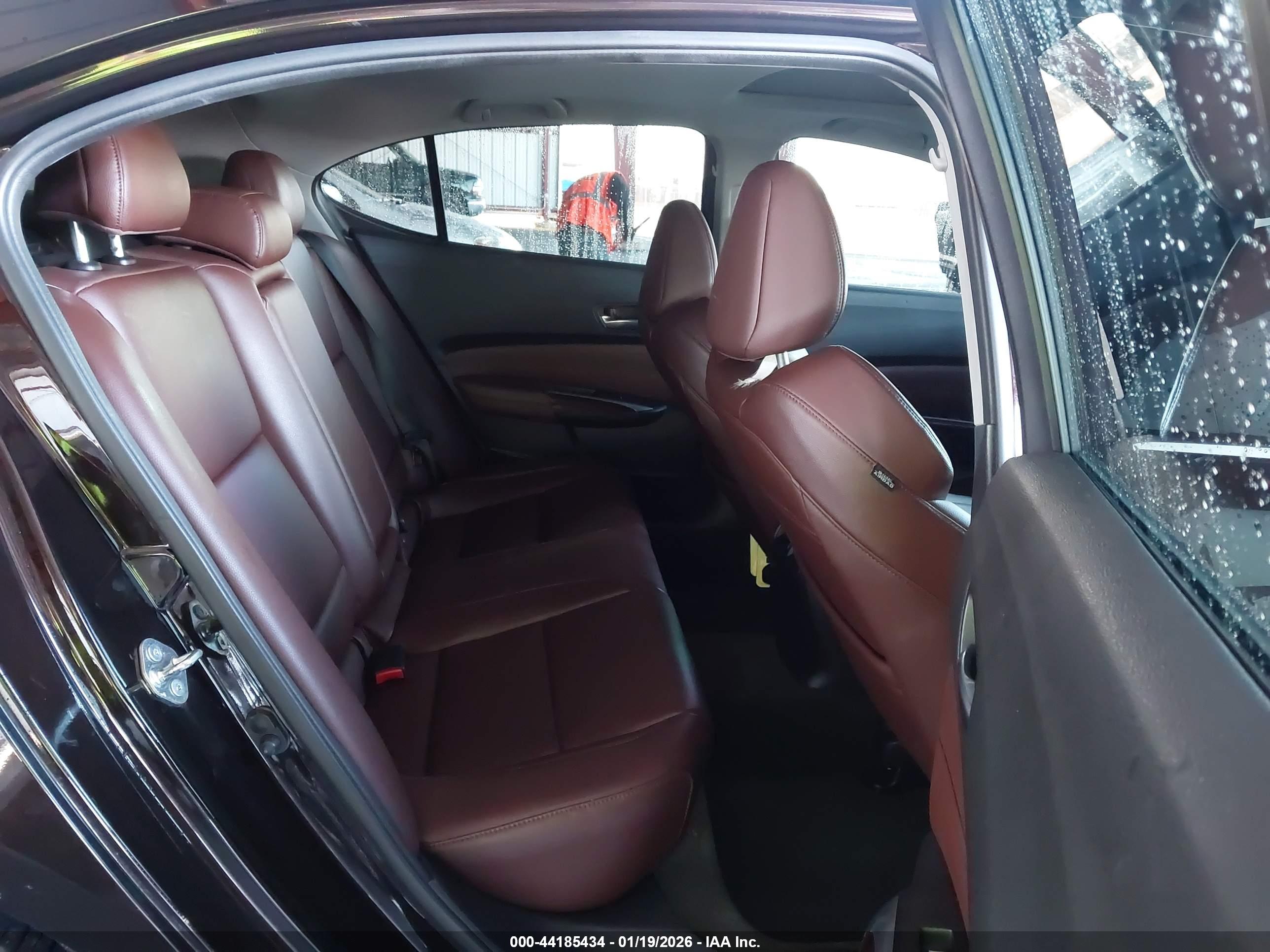 ACURA TLX image 8