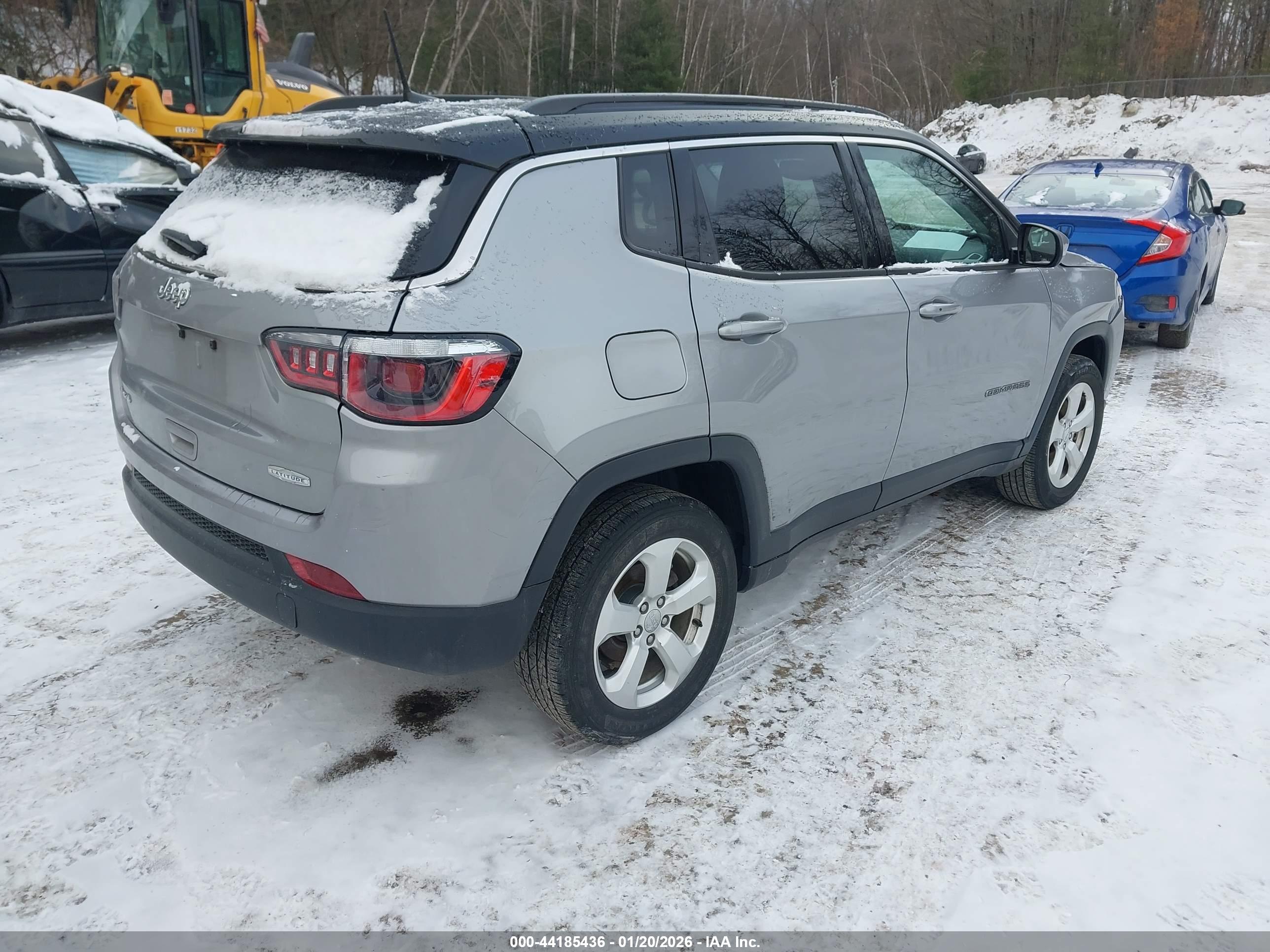 JEEP COMPASS image 4