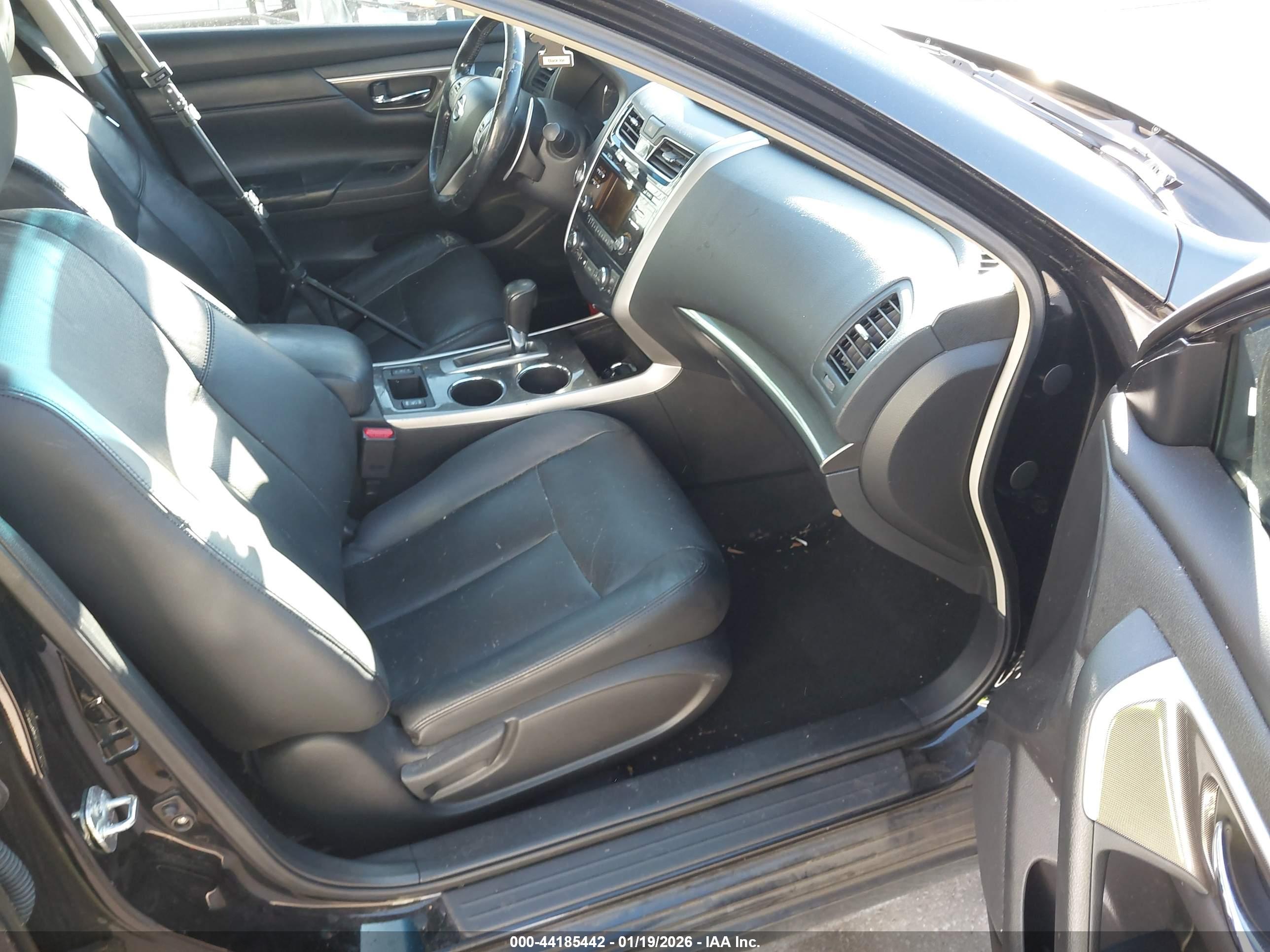 NISSAN ALTIMA image 5