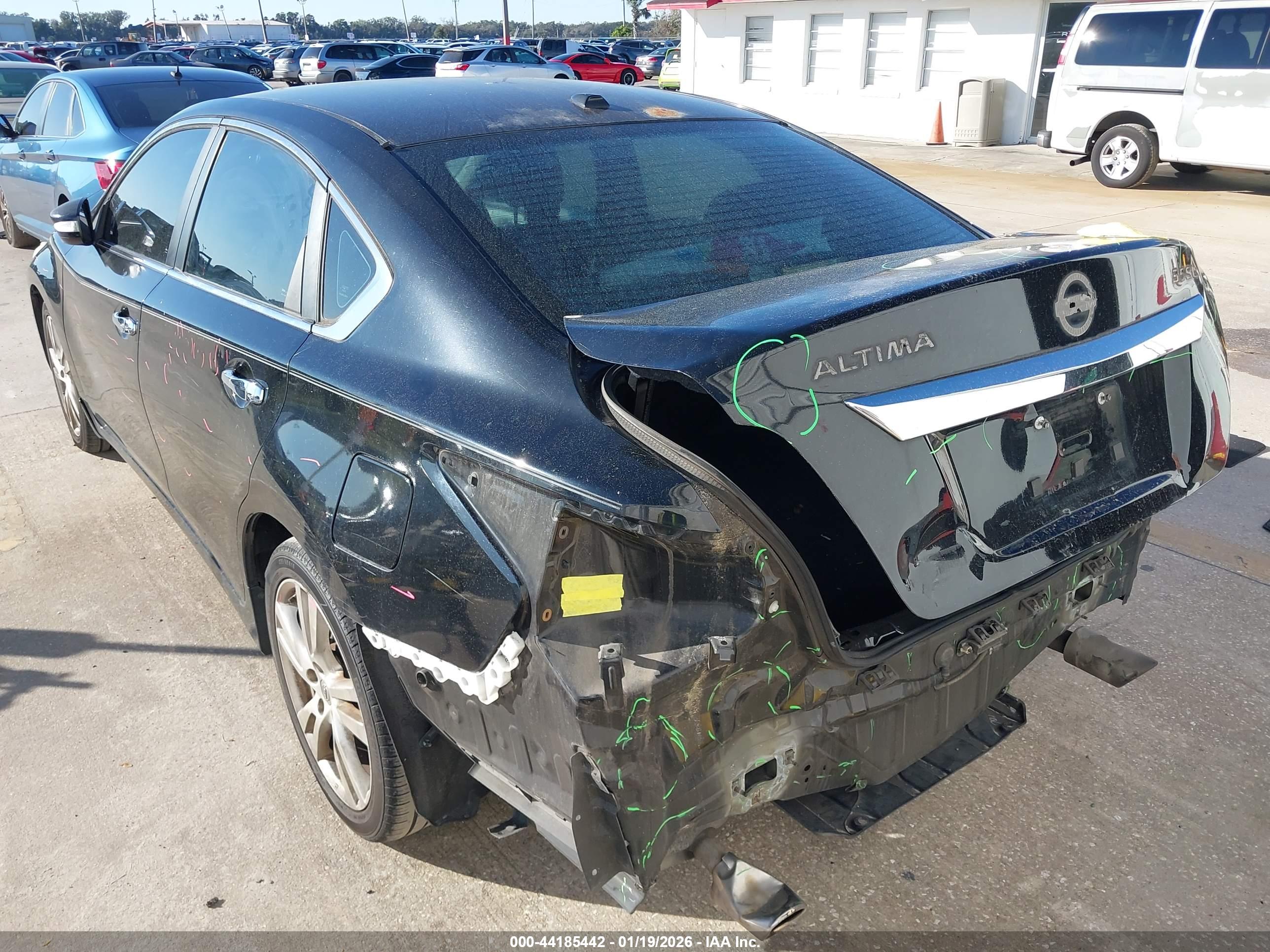 NISSAN ALTIMA image 6