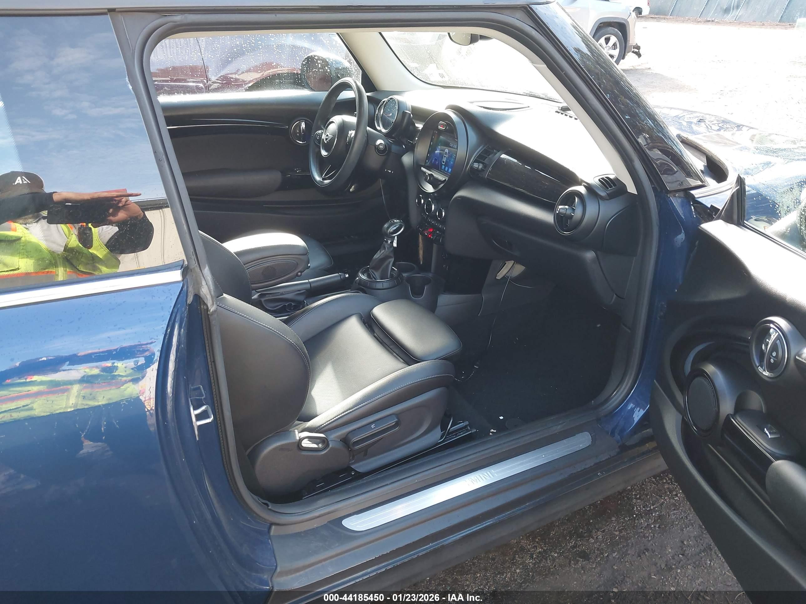 MINI HARDTOP image 5