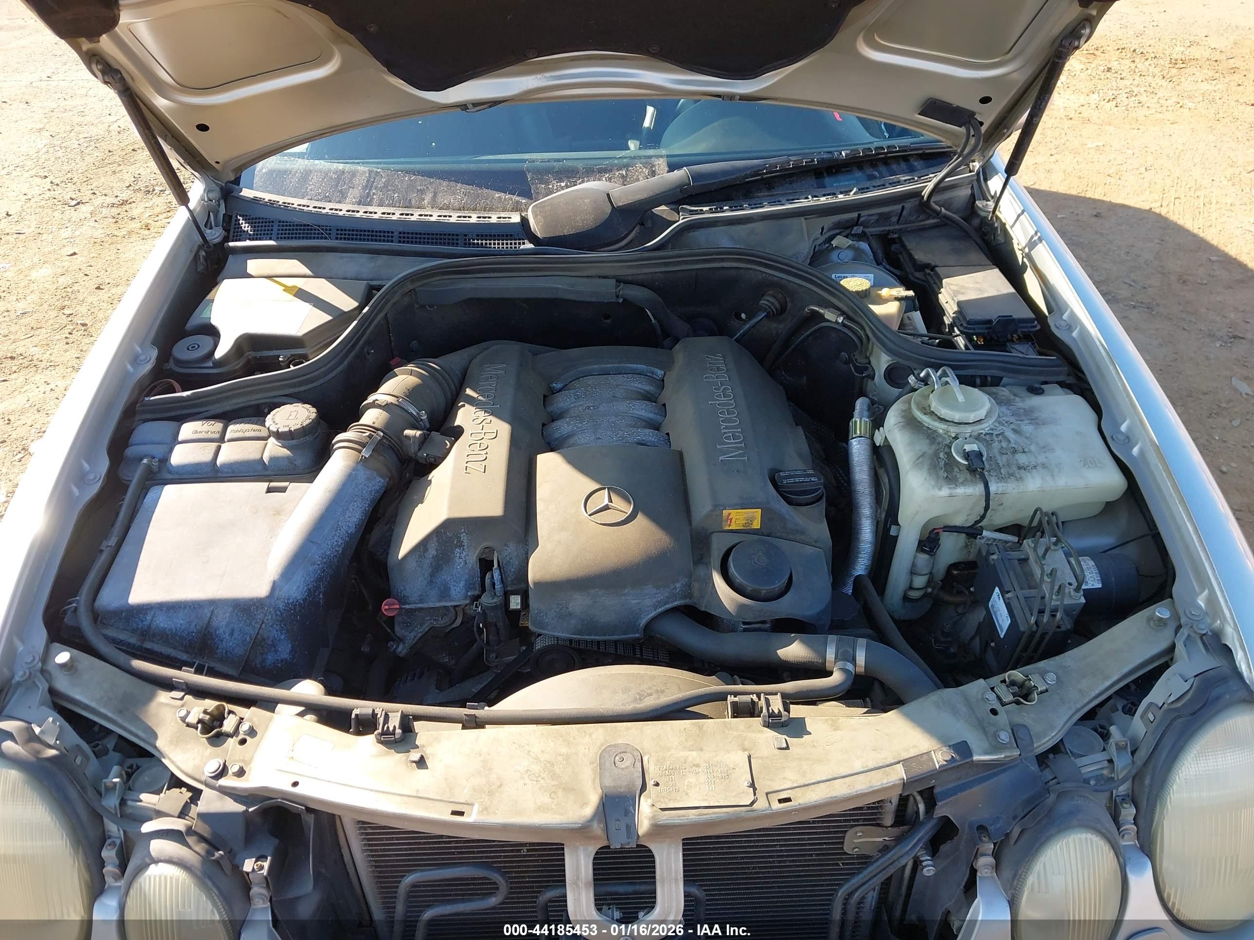 MERCEDES-BENZ CLK image 10