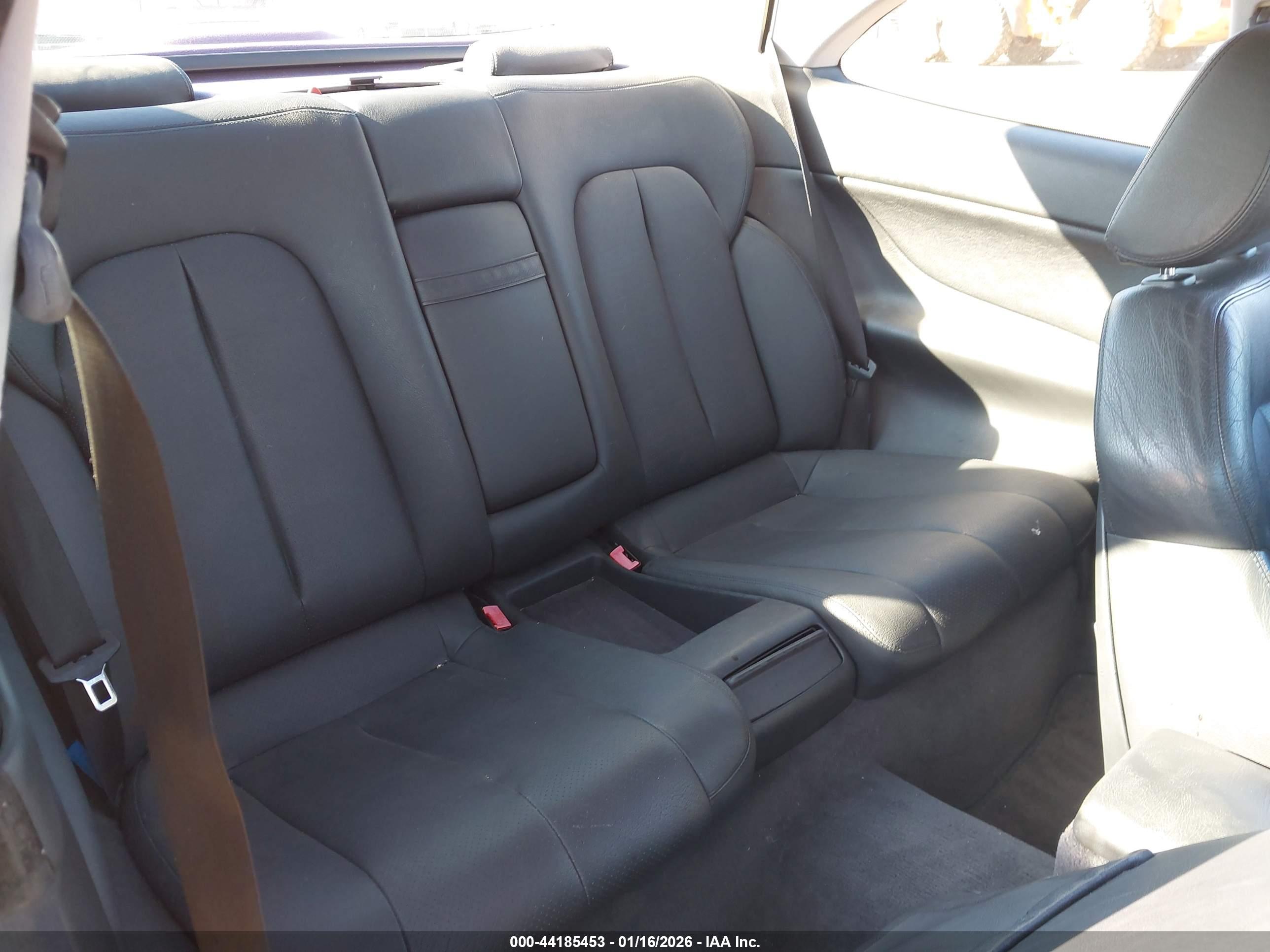 MERCEDES-BENZ CLK image 8
