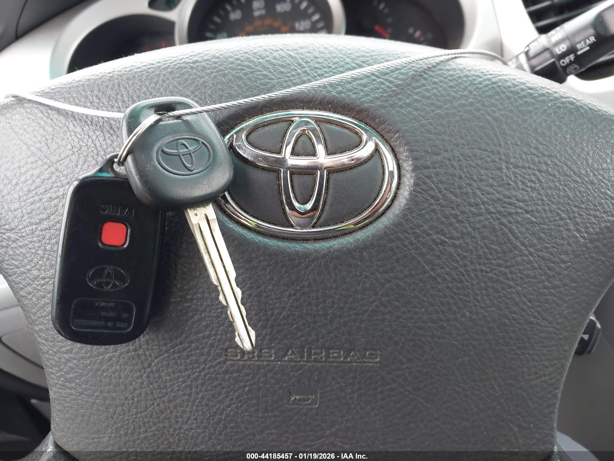 TOYOTA HIGHLANDER image 11
