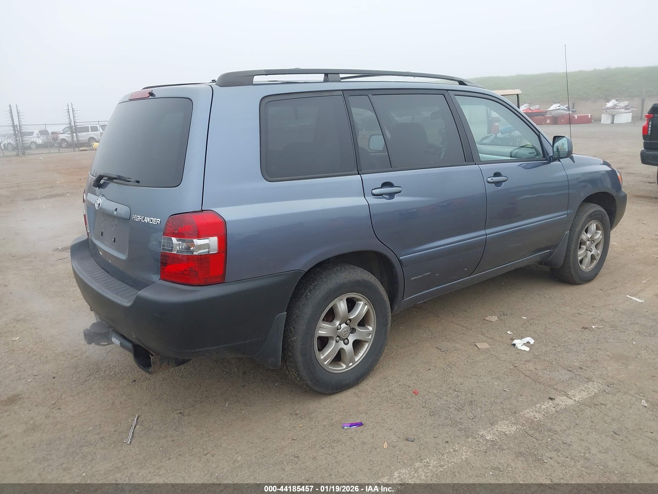 TOYOTA HIGHLANDER image 4