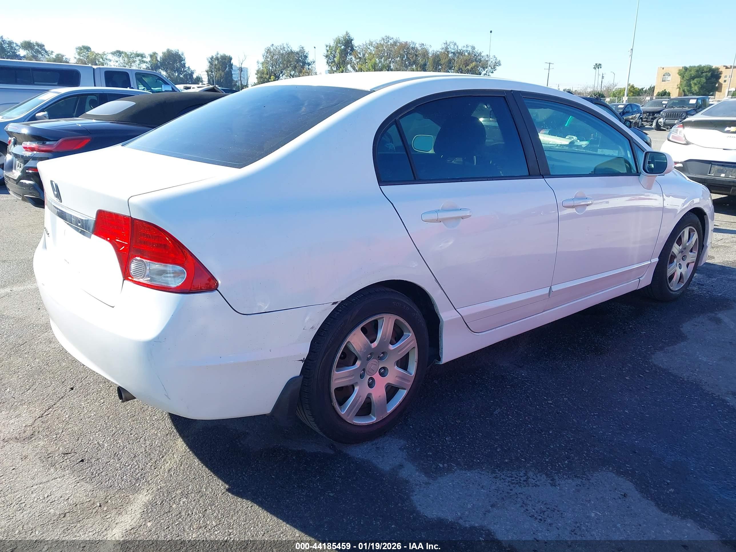 HONDA CIVIC image 4
