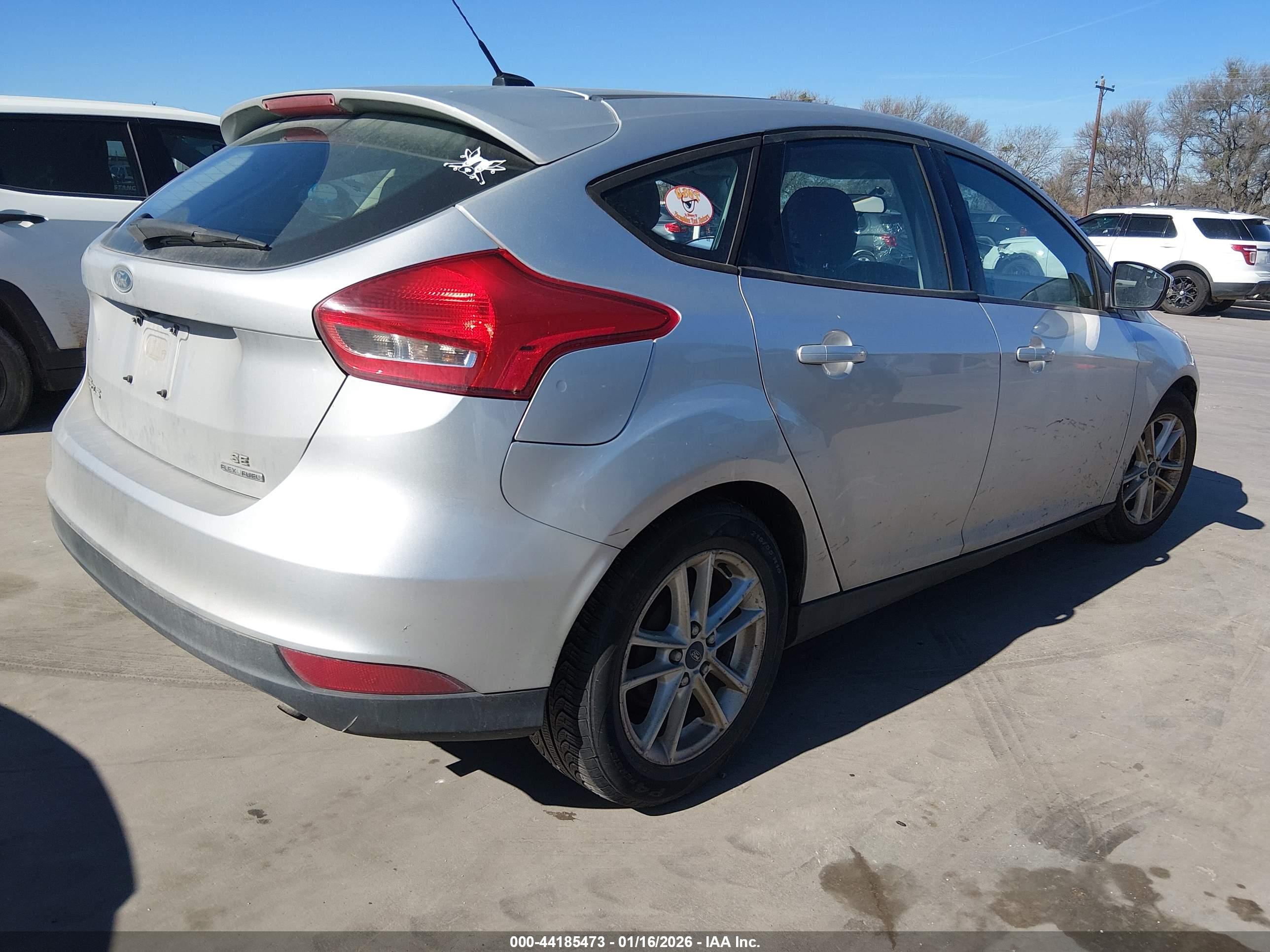 FORD FOCUS image 4