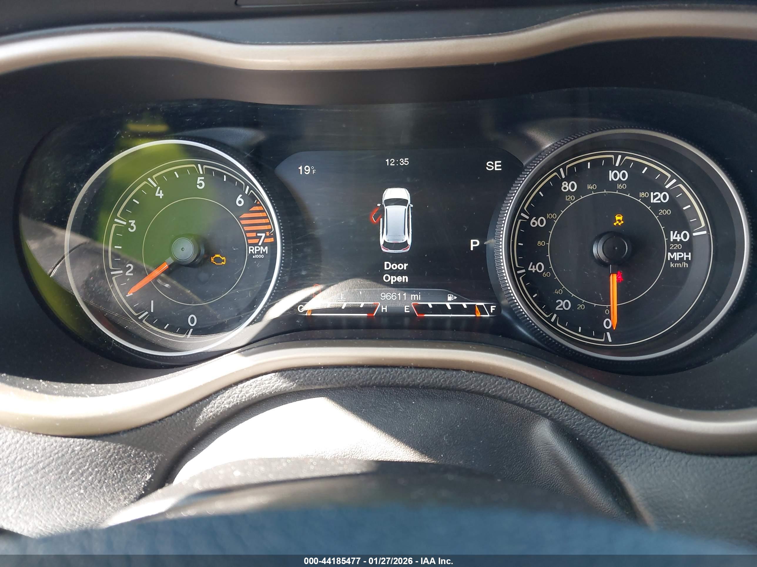 JEEP CHEROKEE image 7