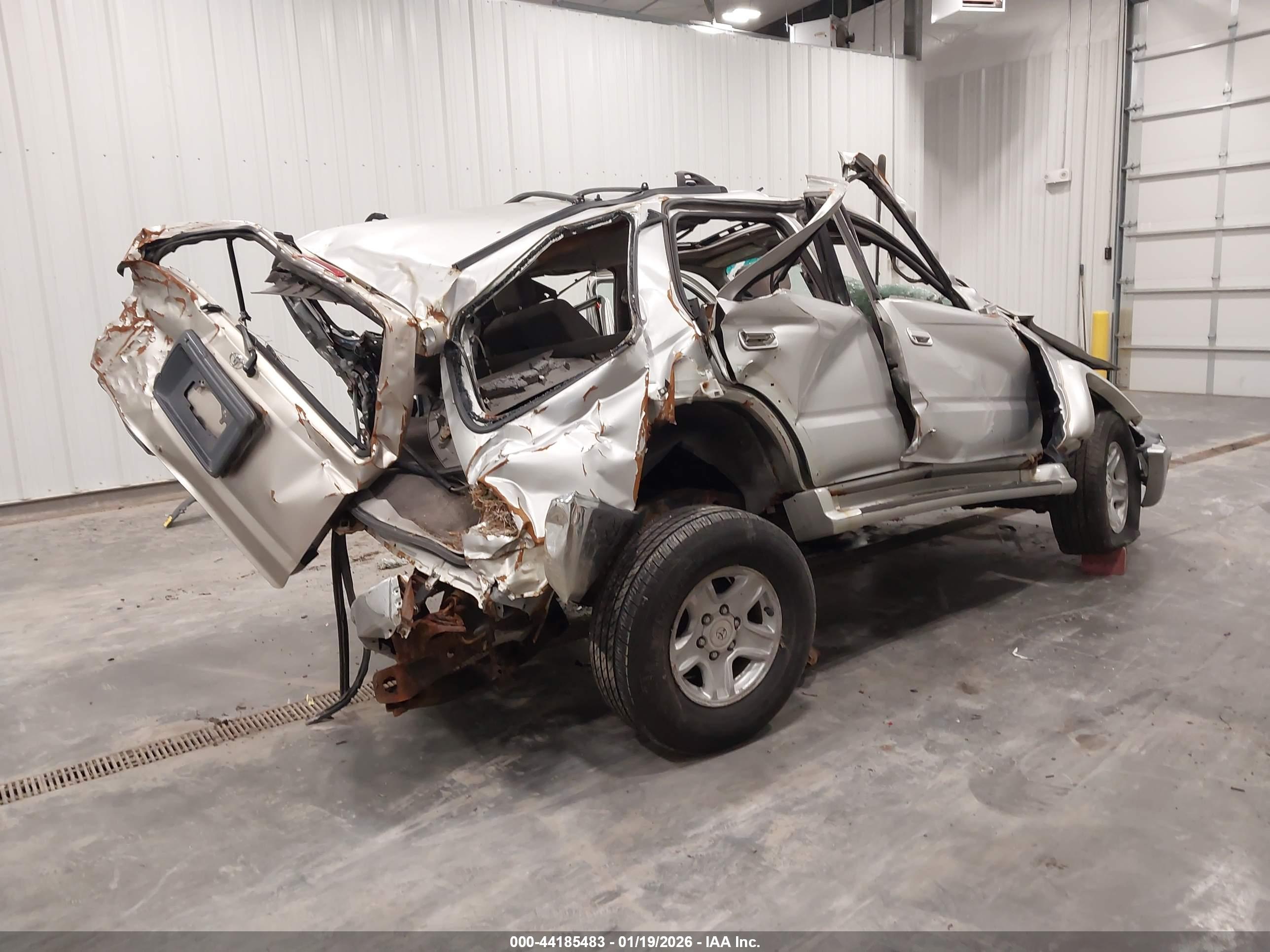 TOYOTA 4RUNNER image 4