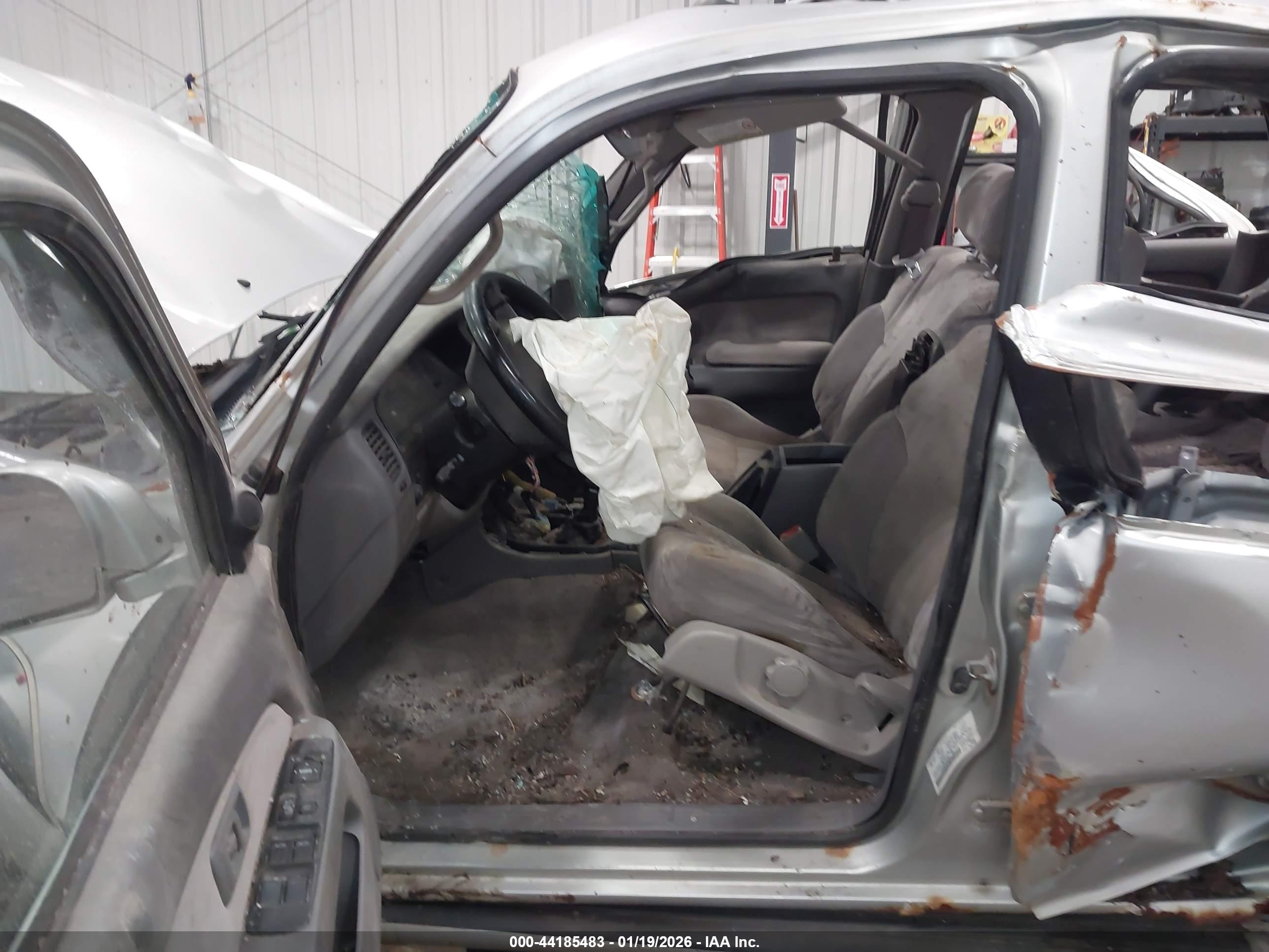 TOYOTA 4RUNNER image 5