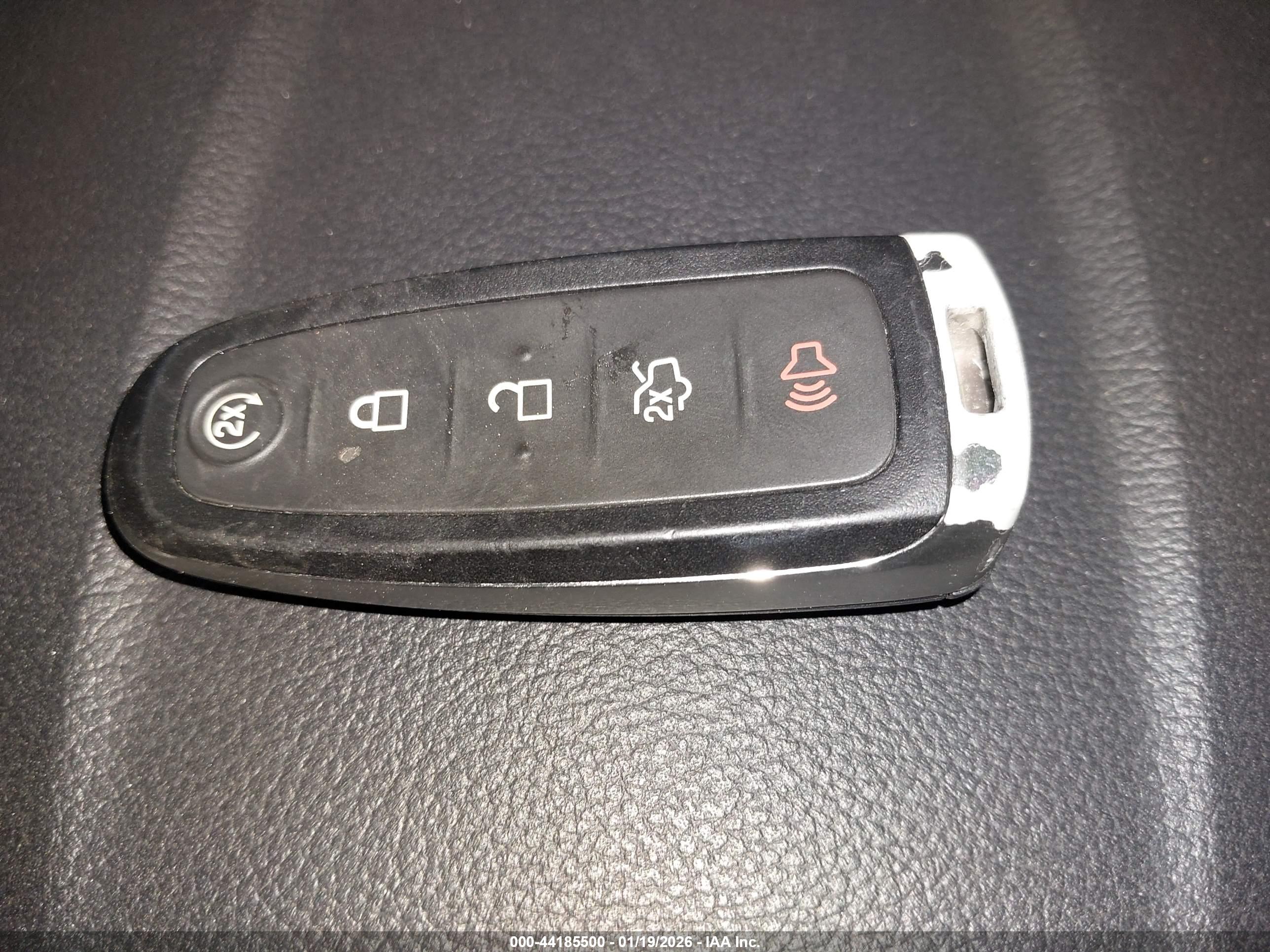 FORD ESCAPE image 11