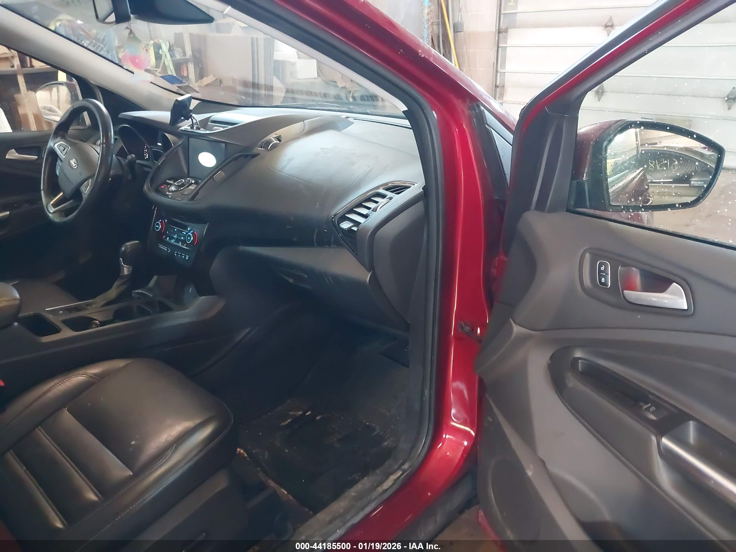 FORD ESCAPE image 5