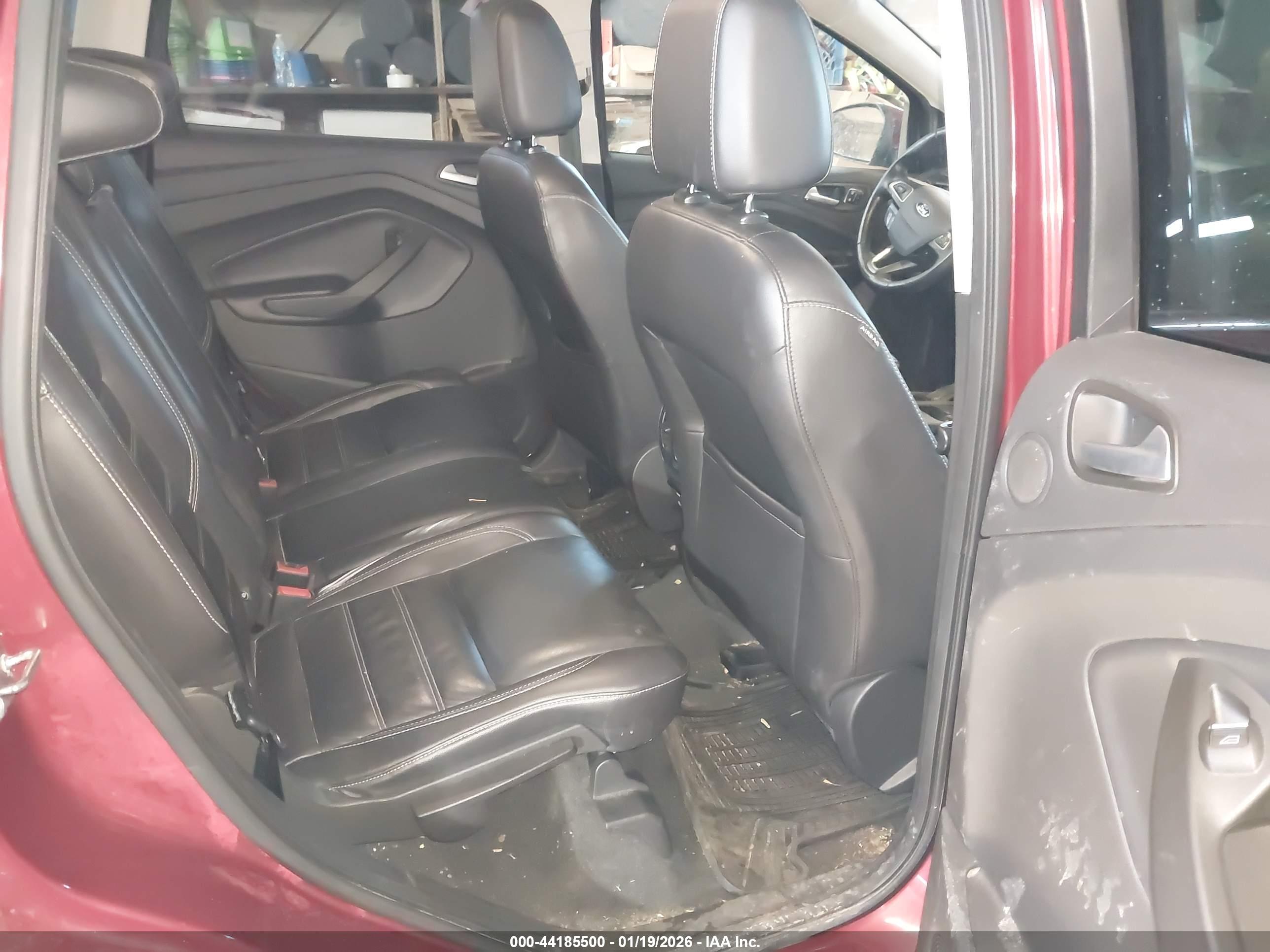 FORD ESCAPE image 8