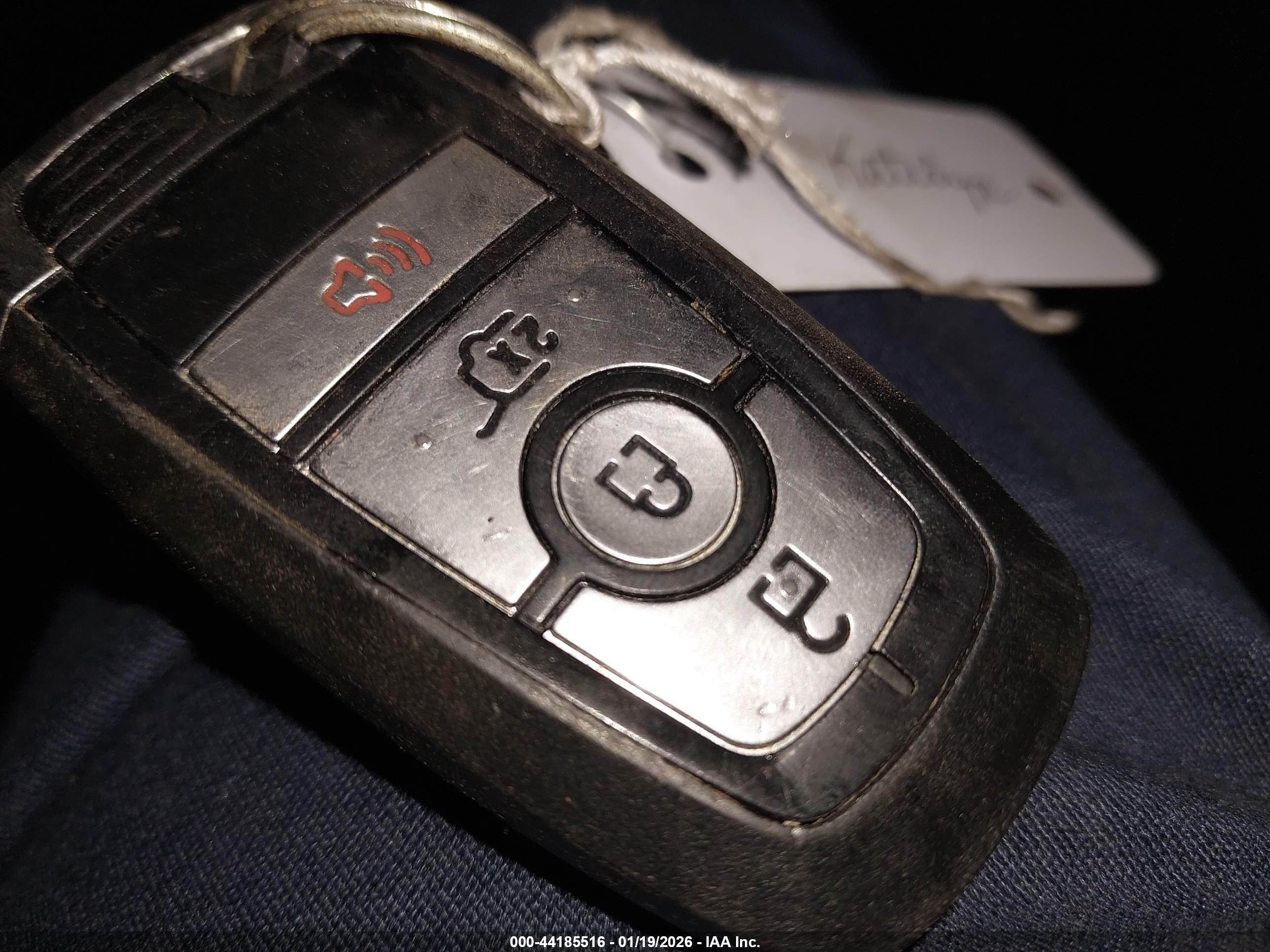 FORD ESCAPE image 11
