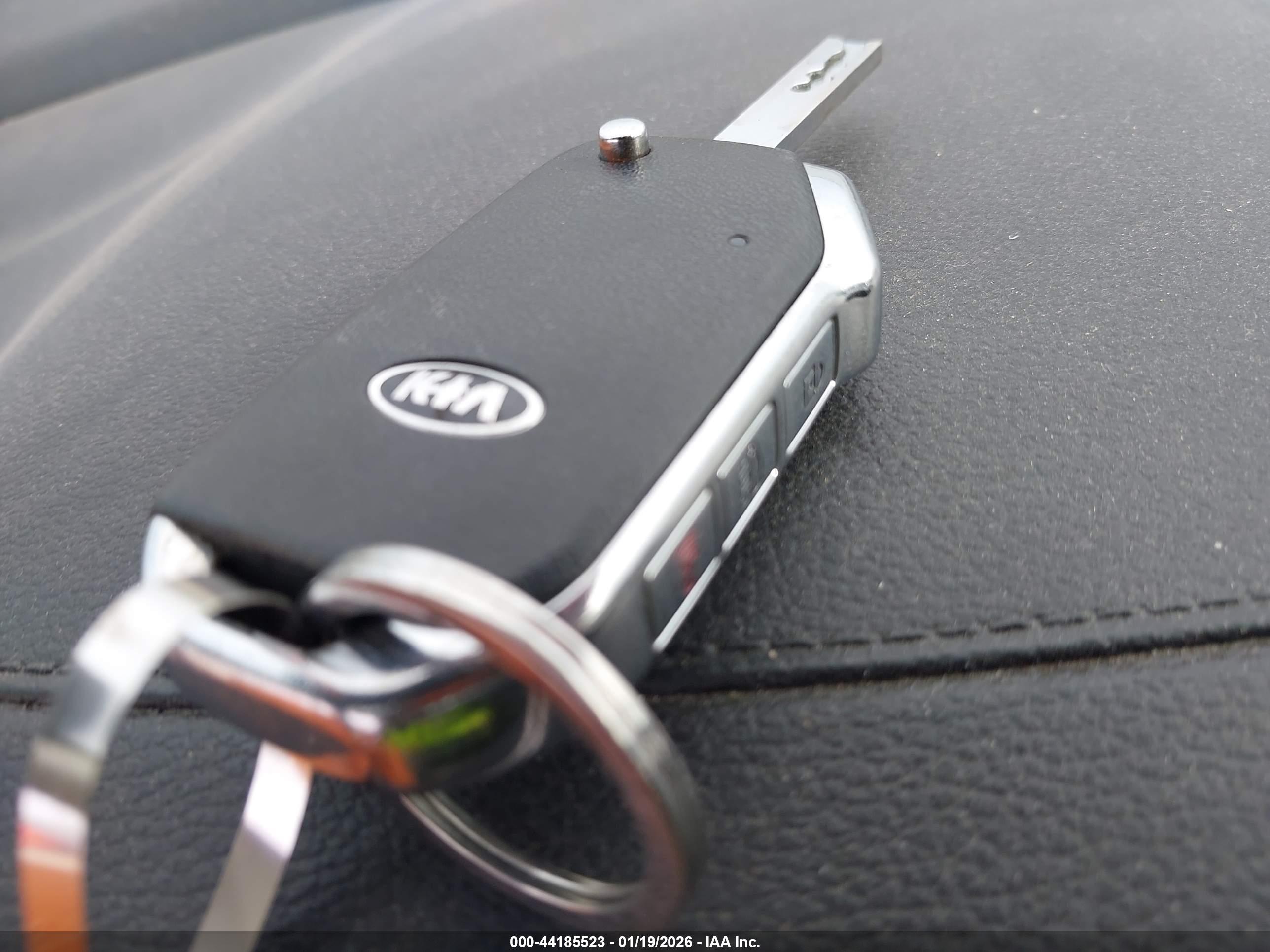 KIA FORTE image 11