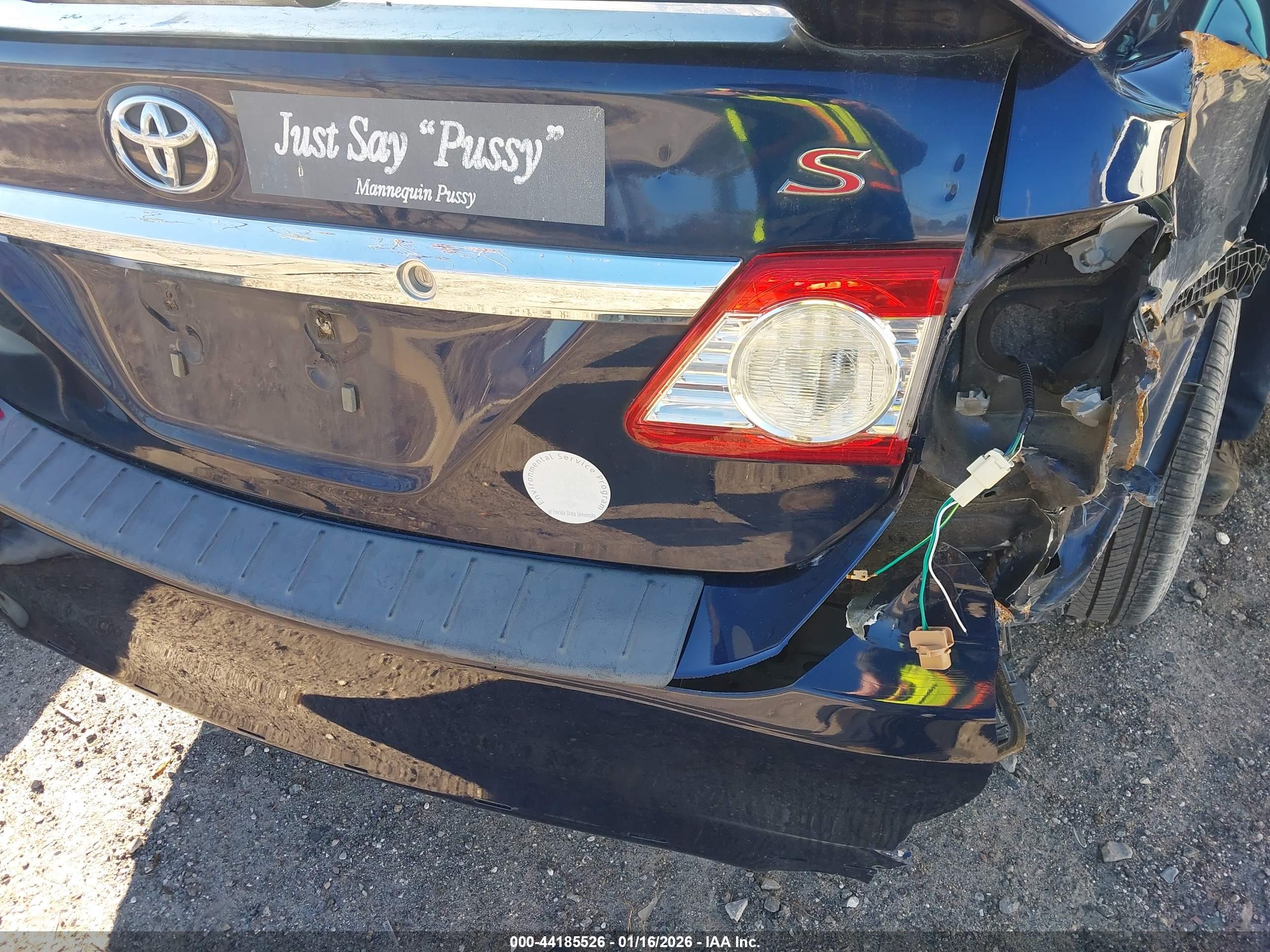 TOYOTA COROLLA image 6