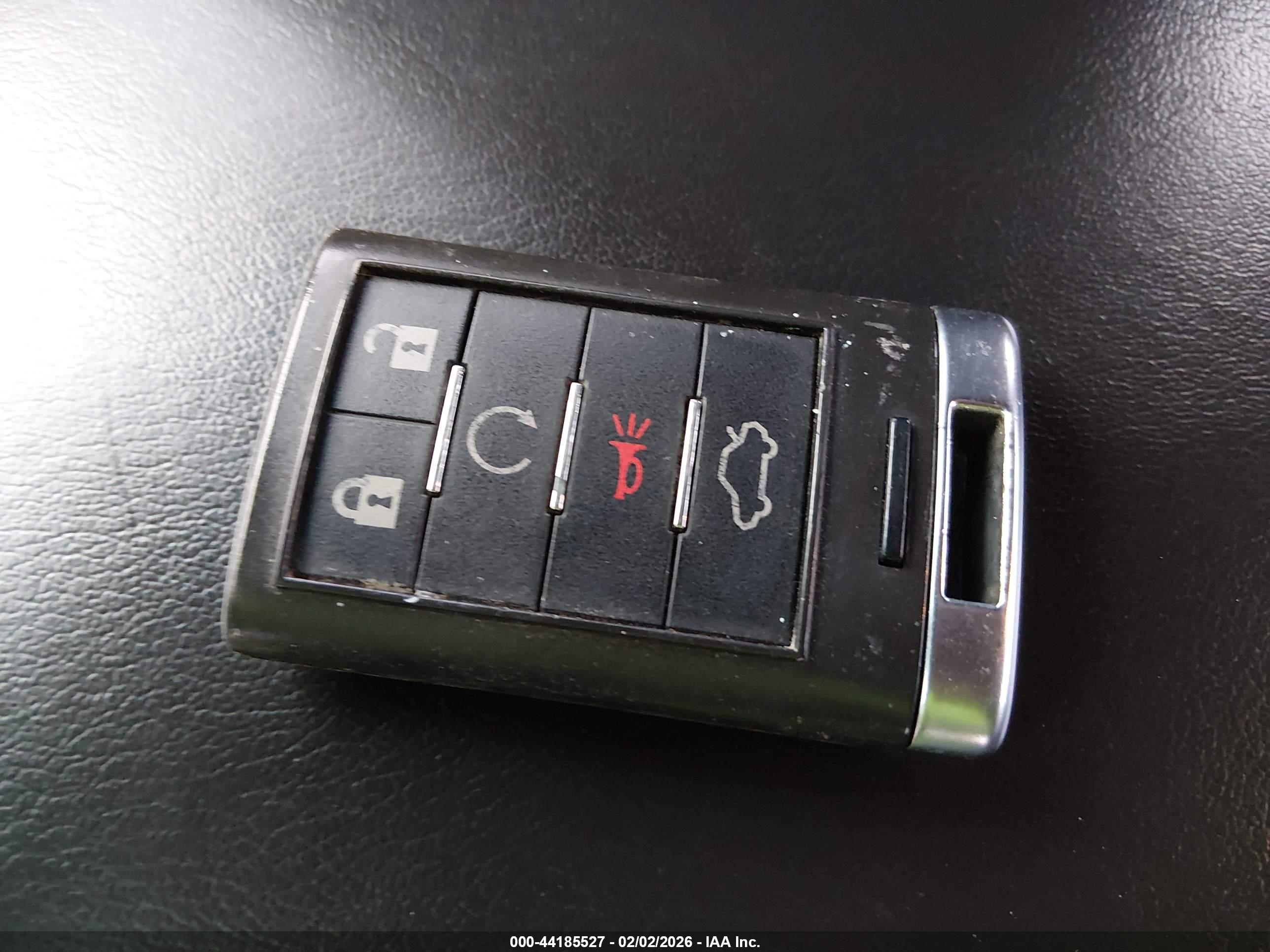 CADILLAC CTS image 11