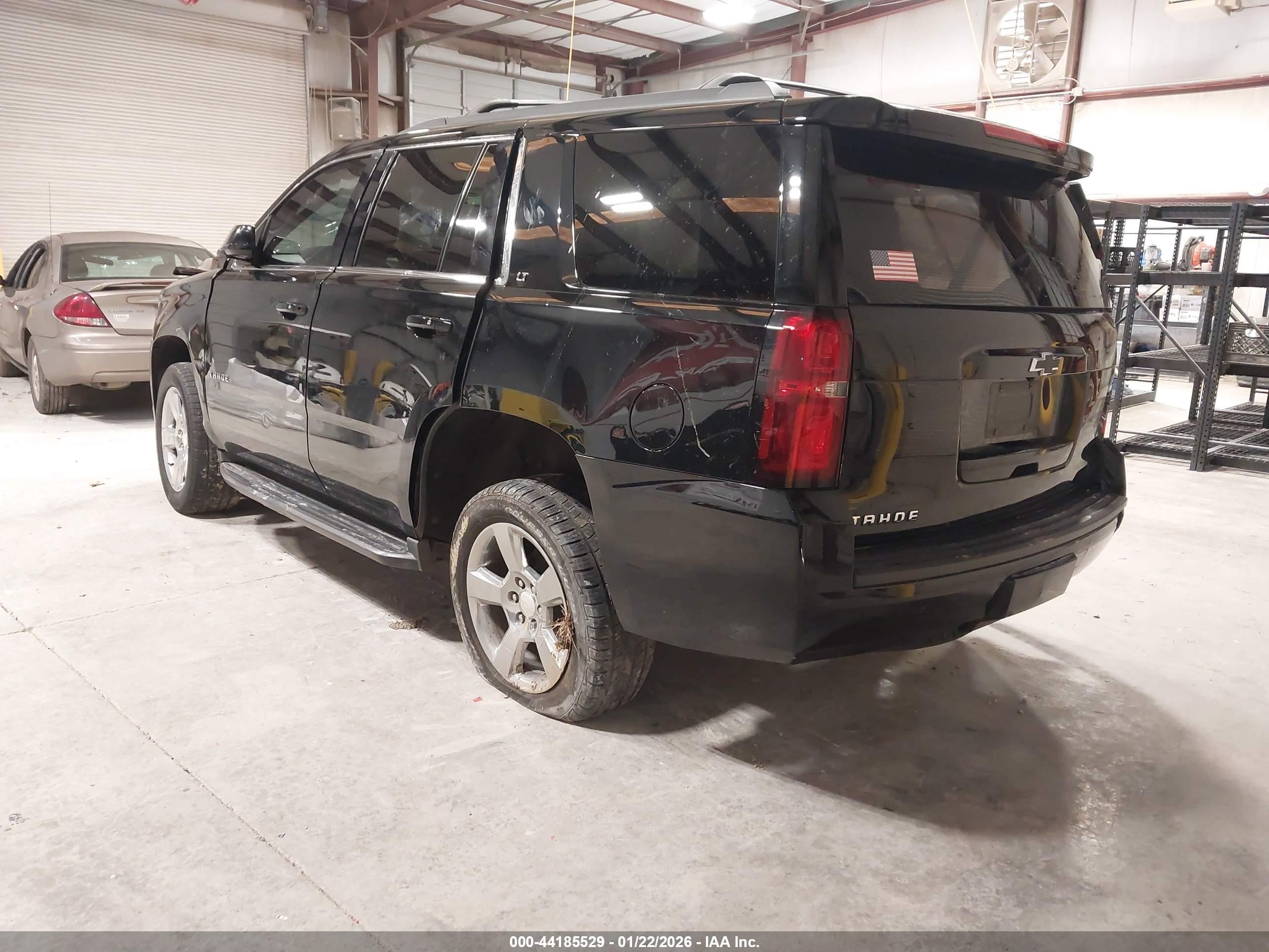 CHEVROLET TAHOE image 3