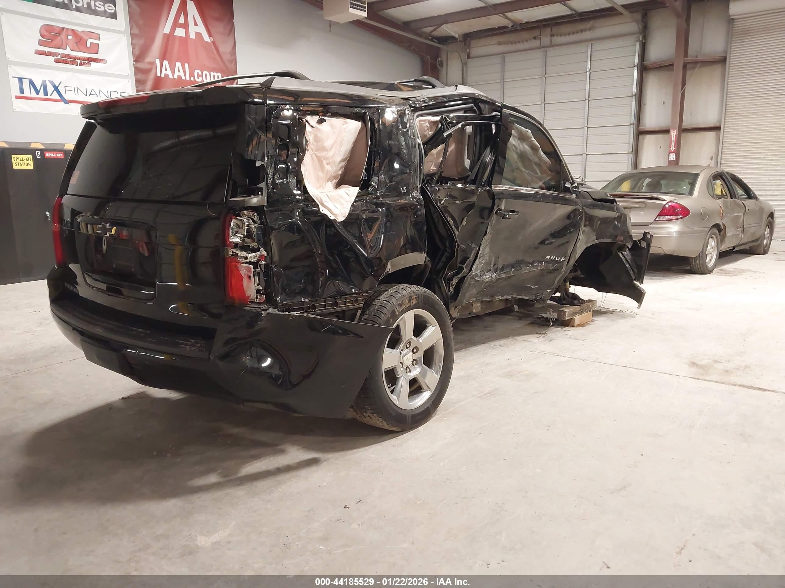 CHEVROLET TAHOE image 4