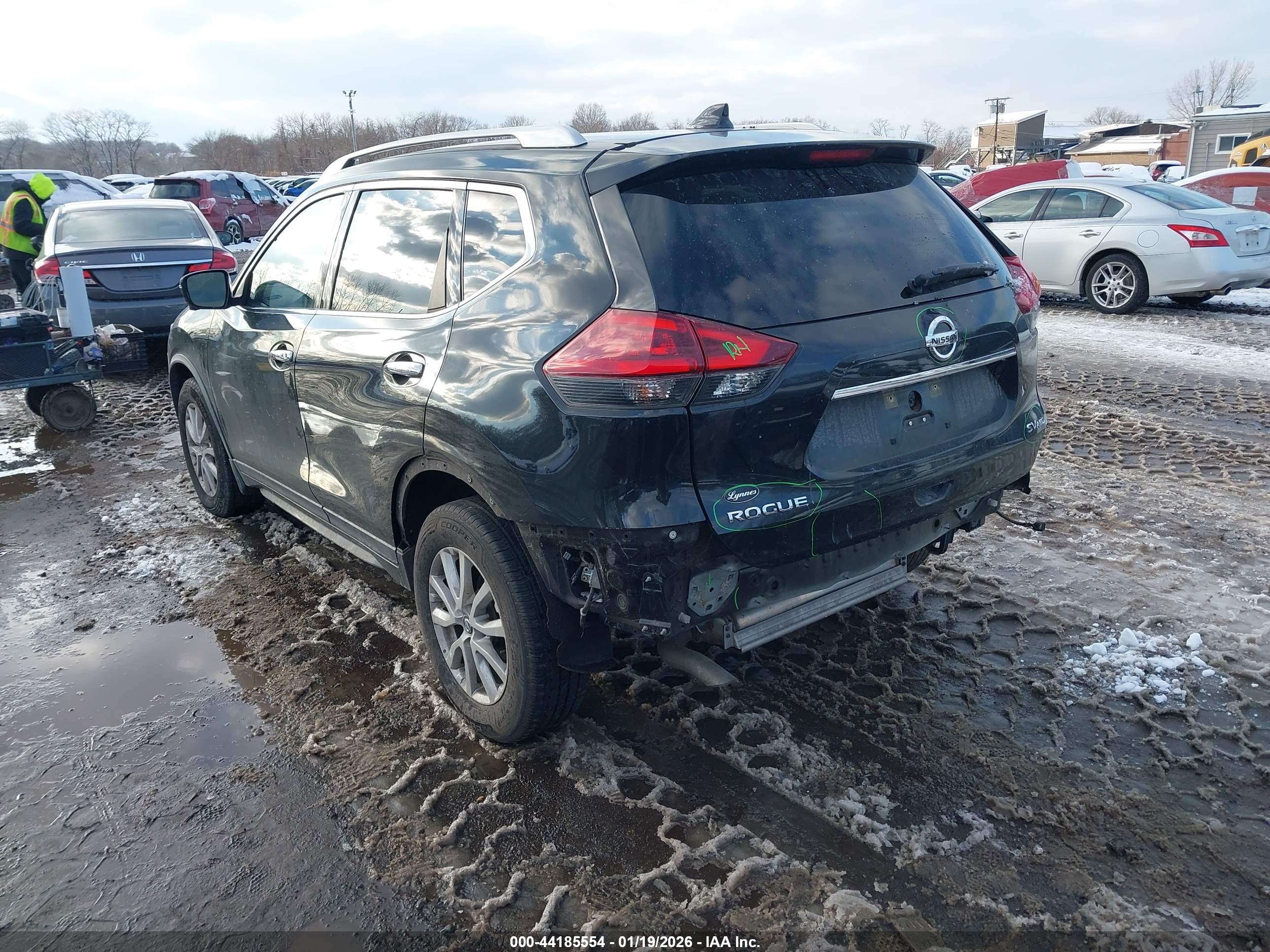 NISSAN ROGUE image 6