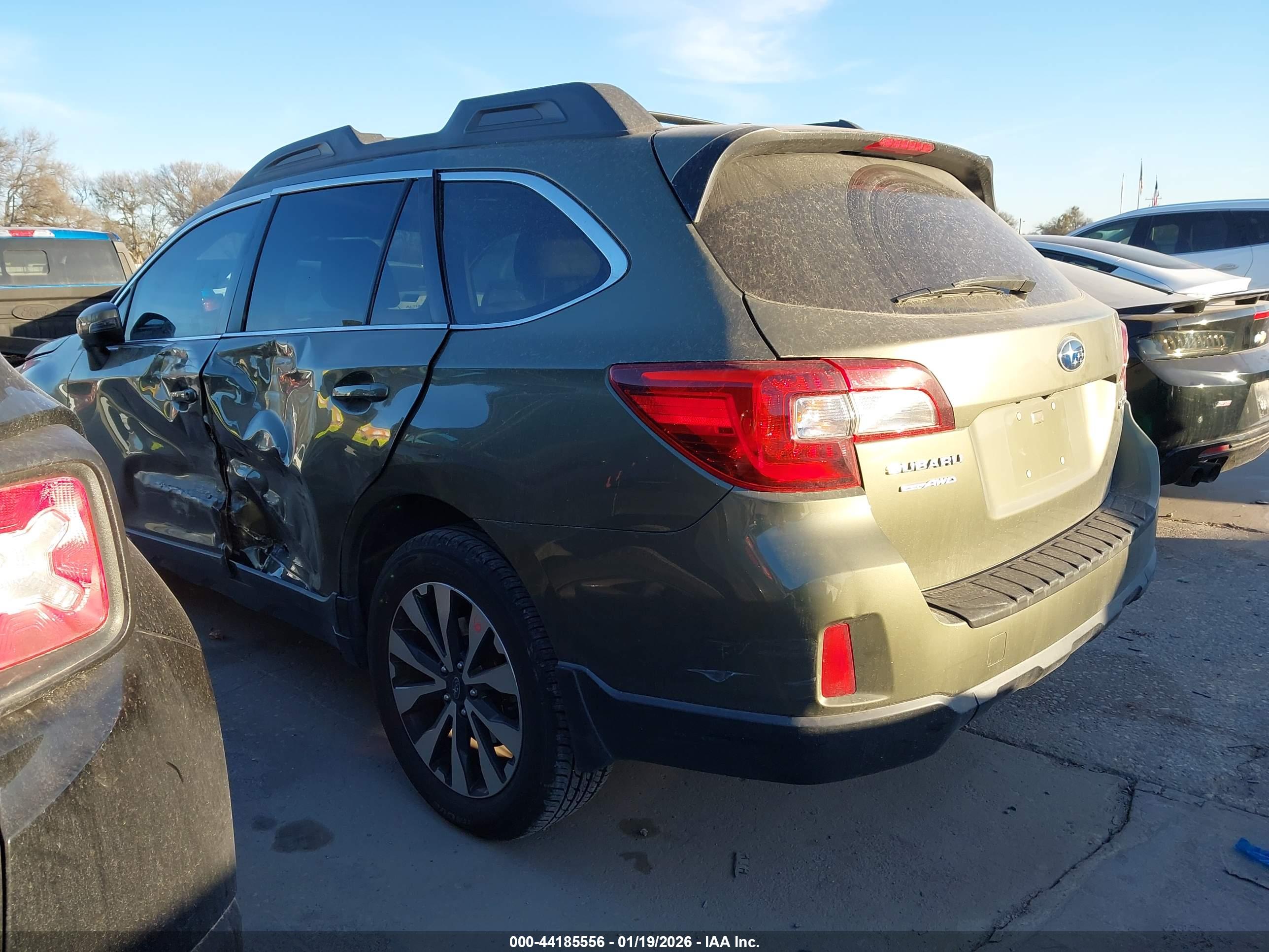 SUBARU OUTBACK image 3