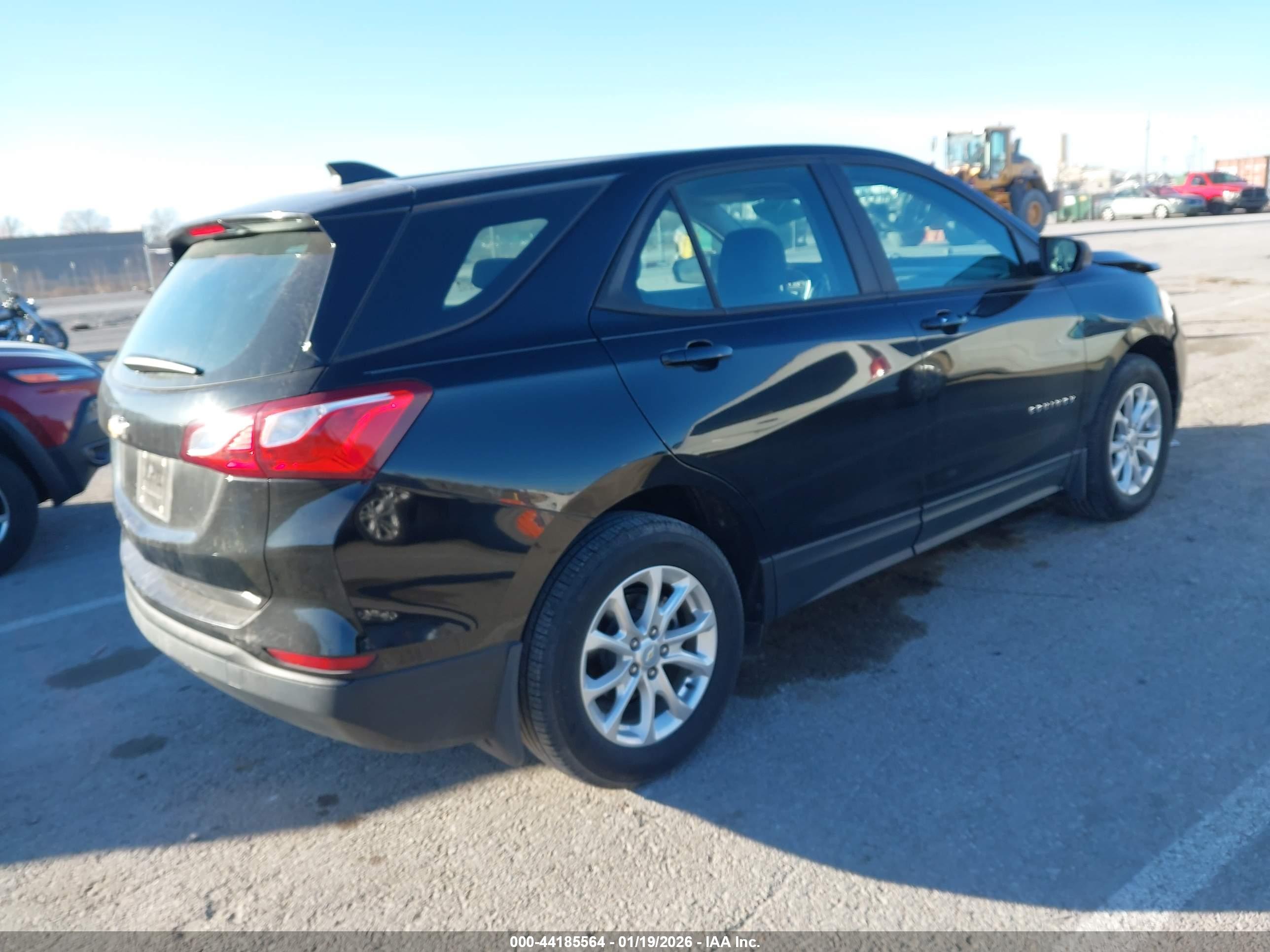 CHEVROLET EQUINOX image 4